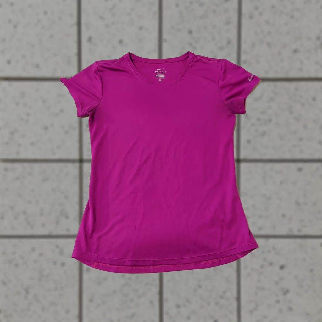 Nike Womens Nike Shirt Small Purple Athletic Gym Workout Size S / US 4 / IT 40 - 1 Thumbnail
