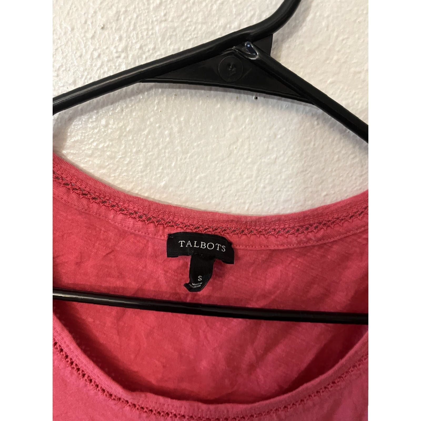 Talbots Talbots Womans T Shirt Small Pink Solid Short Sleeve Cotton Round Neck Pullover Size S / US 4 / IT 40 - 2 Thumbnail