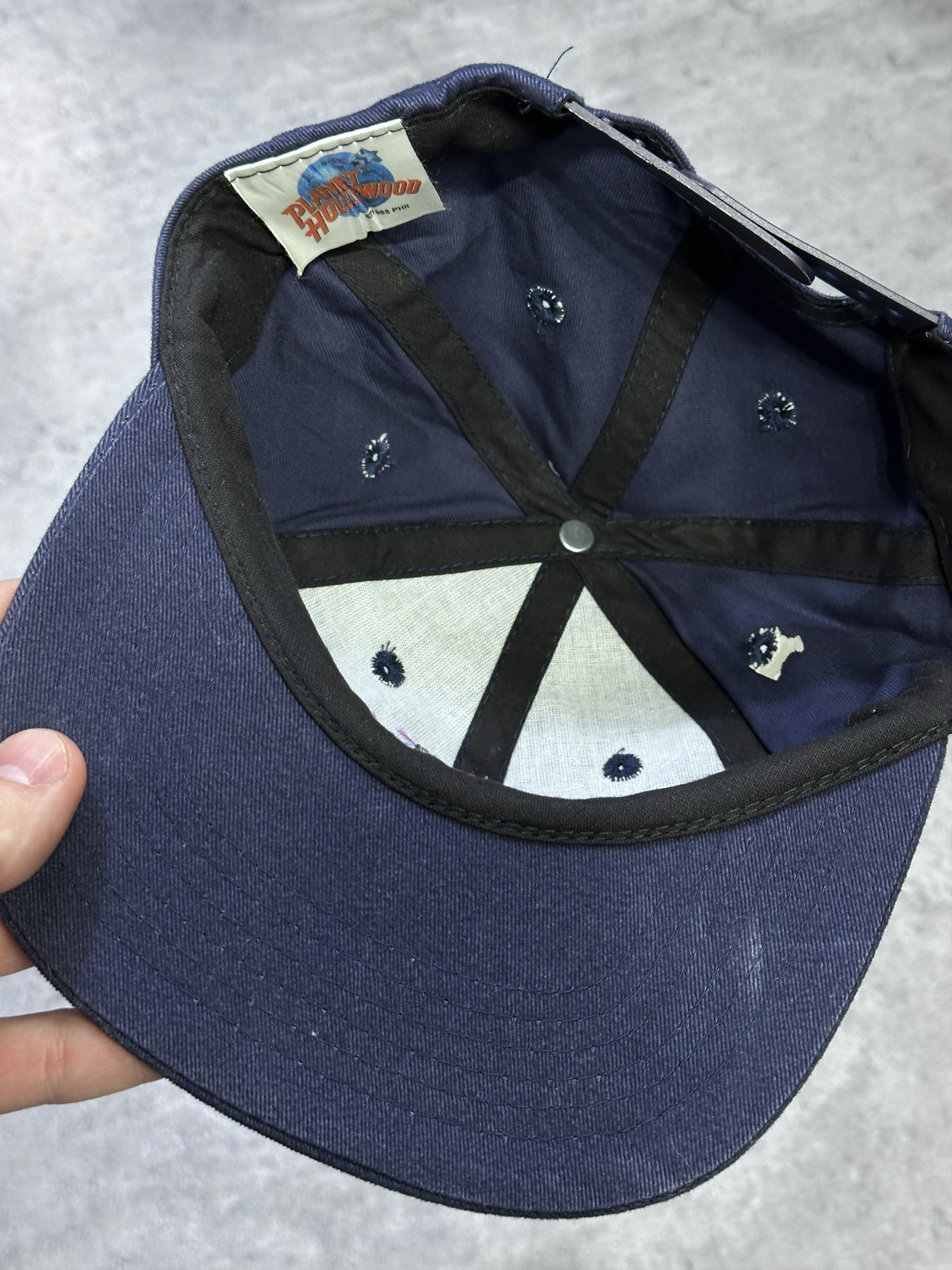 Planet Hollywood Planet Hollywood miami navy blue hat vintage cap Size ONE SIZE - 3 Thumbnail