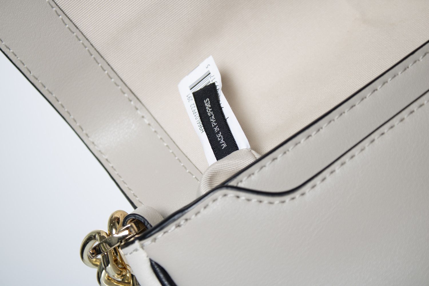 Marc Jacobs Marc Jacobs, J Marc shoulder bag in beige / black Size ONE SIZE - 7 Thumbnail