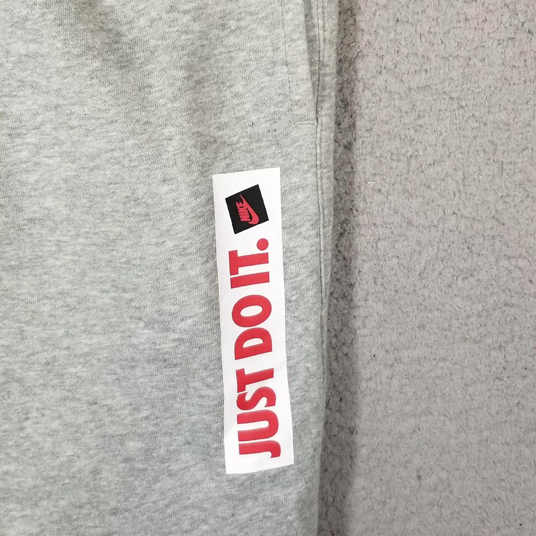 Nike NWT Nike JDI Just Do It Fleece Joggers Pants Men Medium BV5099 Sportswear Nike Just Do It Pants Joggers Fleece Medium Gray BV5099 NWT Size US 31 - 3 Thumbnail