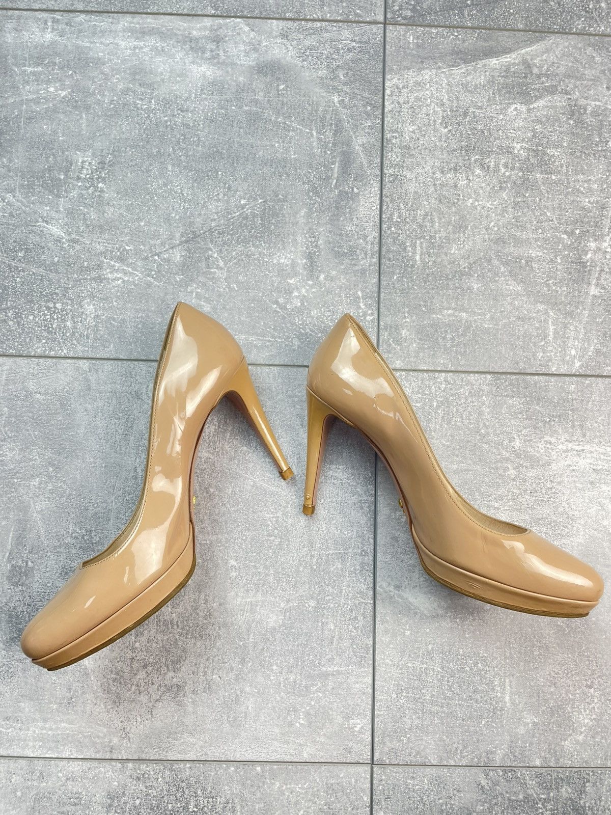 Prada Prada Patent Leather Heels Size US 6 / IT 36 - 3 Thumbnail