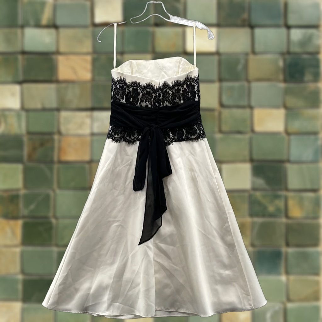White House Black Market White House Black Market Dress Womens 2 Lace Satin Bow Formal Classic Party Chic Dress Shirt Women 90s Size XS / US 0-2 / IT 36-38 - 1 Thumbnail