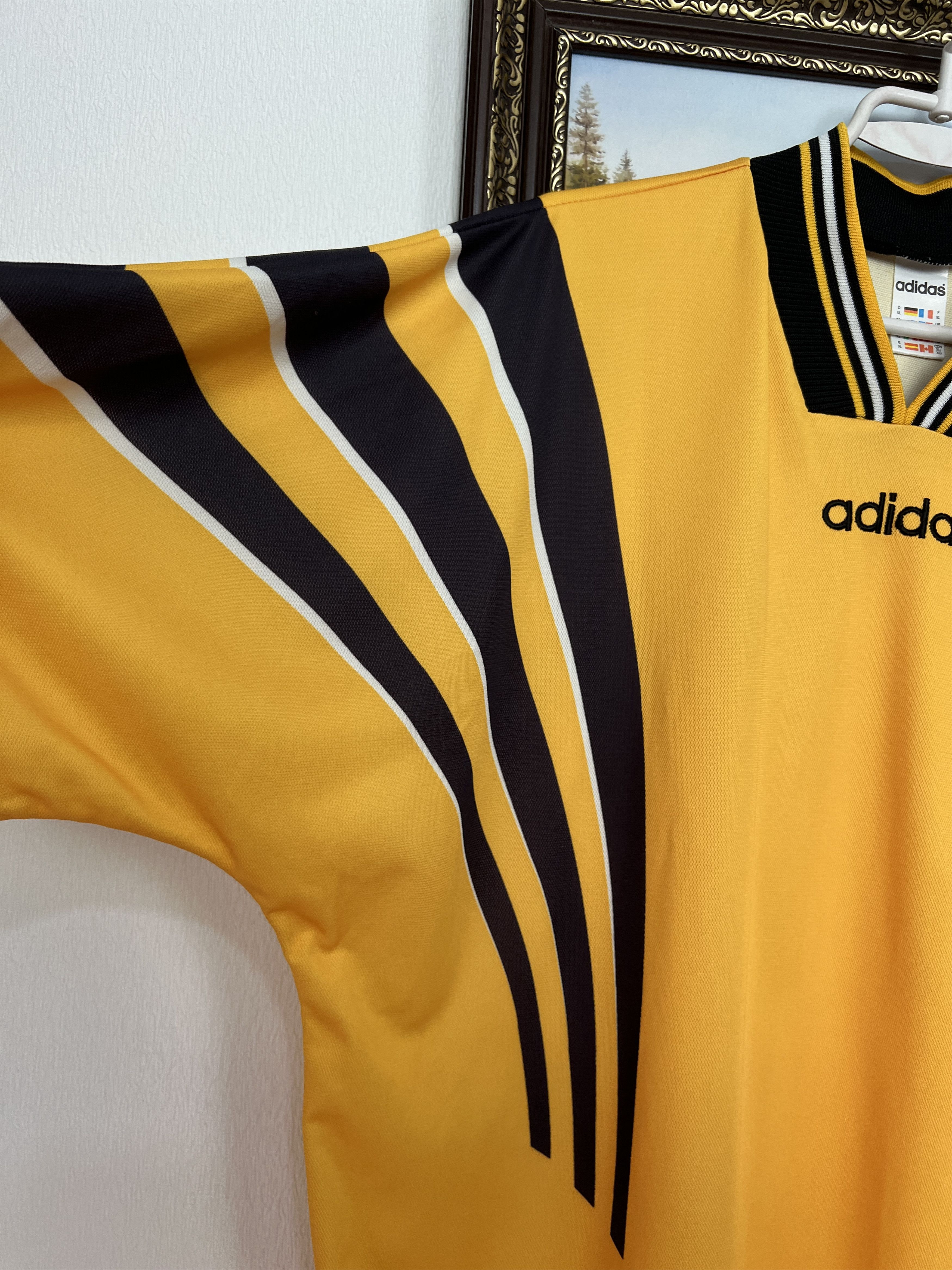 Adidas Vintage Football Template Shirt Soccer Jersey Trikot Rare Size US XL / EU 56 / 4 - 4 Thumbnail
