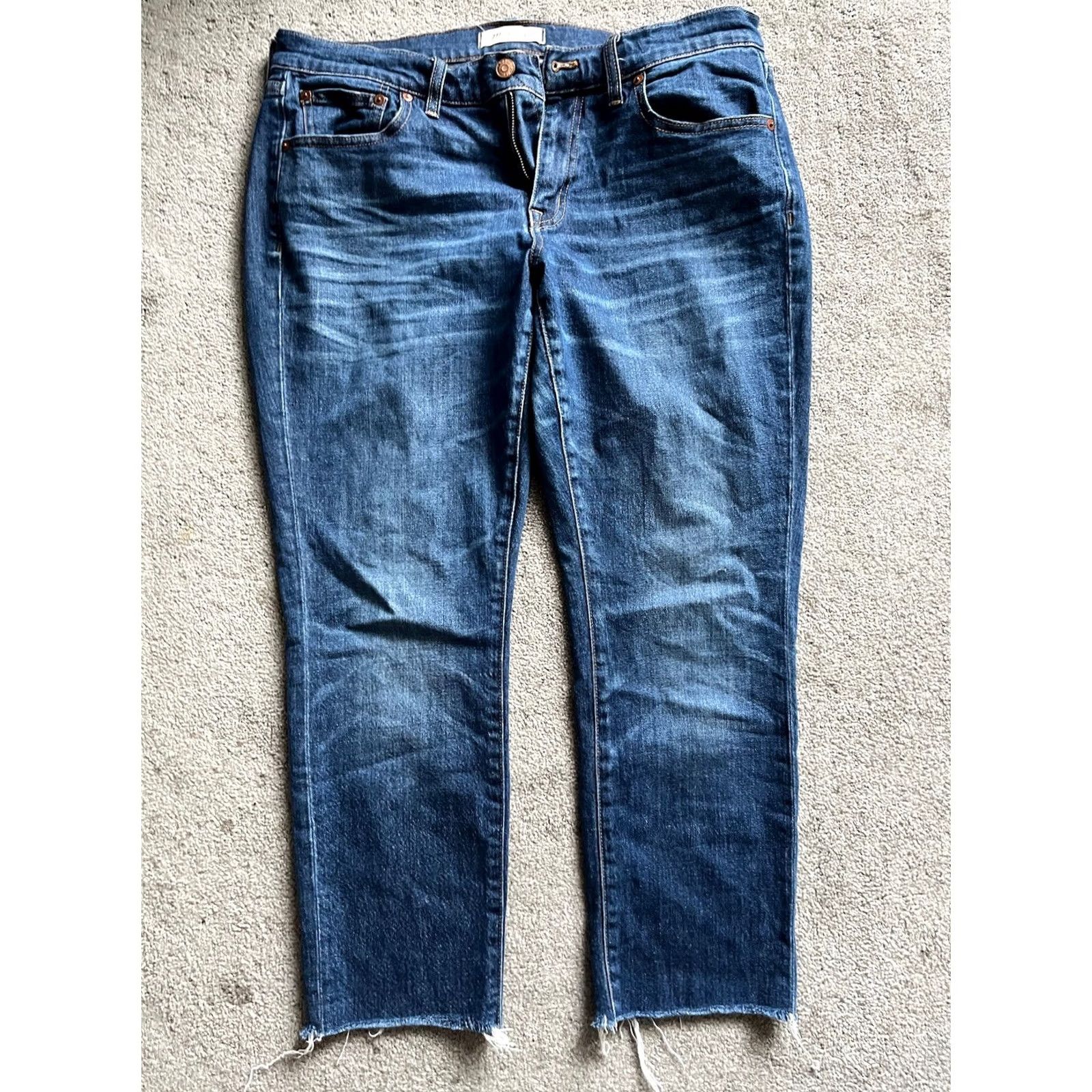 Madewell MADEWELL Slim Boyjean Jeans Womens 28 28x26 Blue Boyfriend Raw Hem Cropped Size 28" / US 6 / IT 42 - 3 Thumbnail
