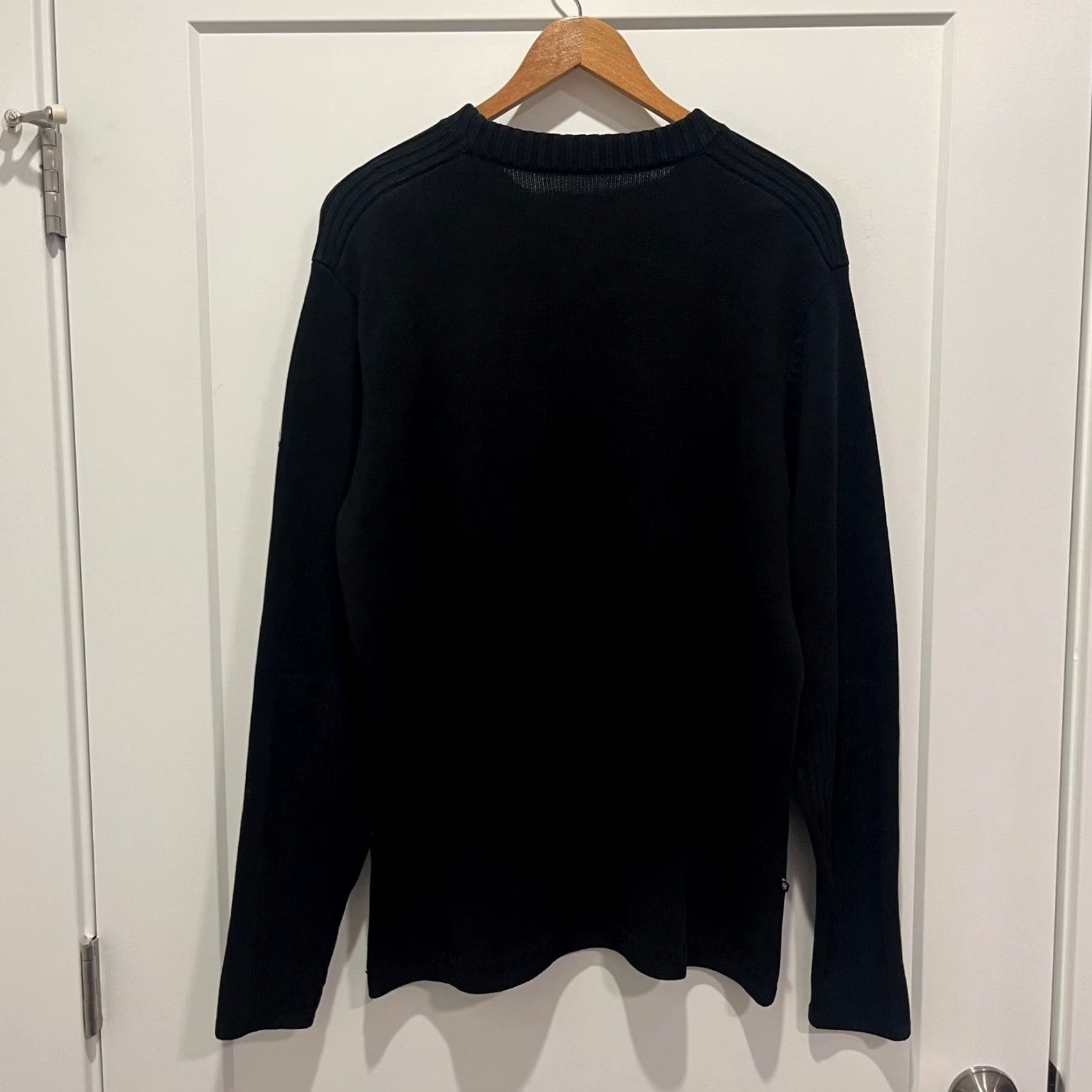 Victorinox Victorinox Swiss Army Mens Black Cotton Blend Ribbed Shoulder Sweater Size M Size US M / EU 48-50 / 2 - 4 Thumbnail