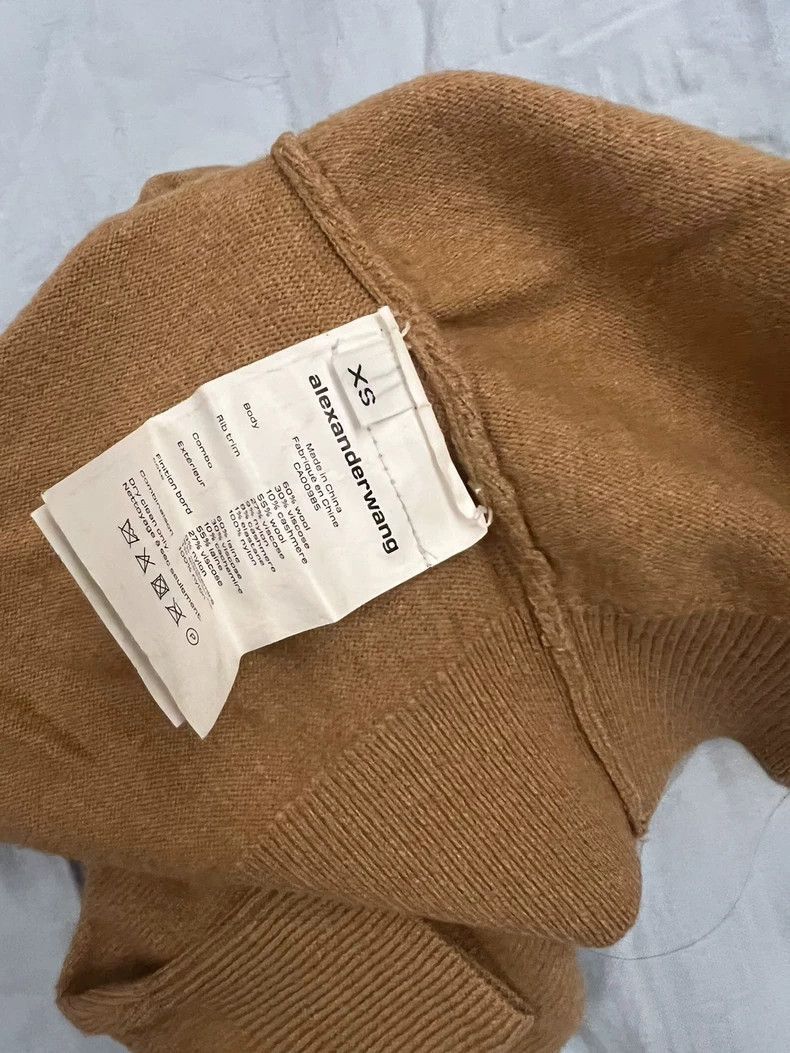 Alexander Wang Alexander Wang Sheer Cold Shoulder Sweater XS- Size XS / US 0-2 / IT 36-38 - 2 Thumbnail