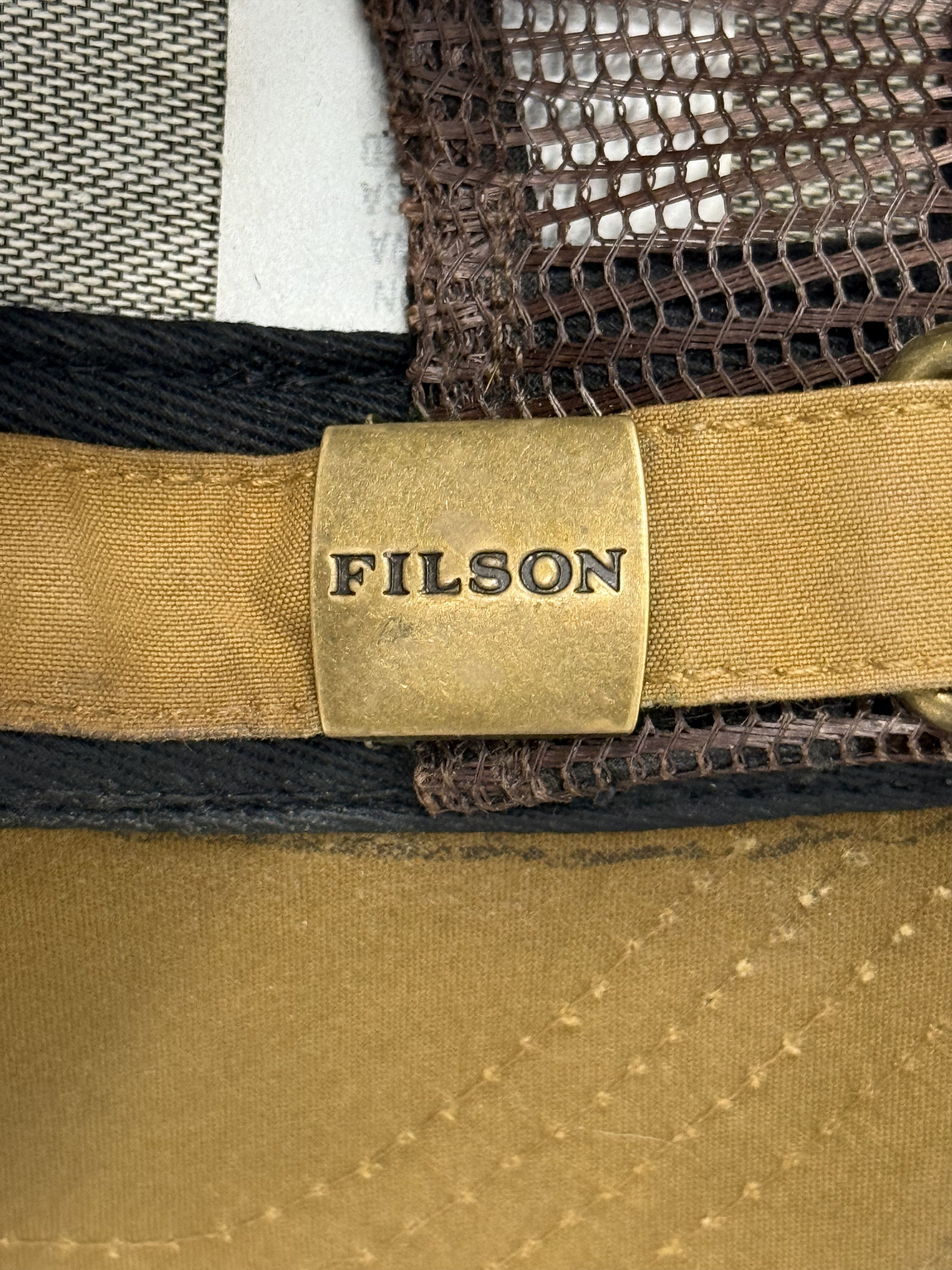 Filson Filson Made In USA Logger Mesh Strapback Waxed Hat MiUSA Size ONE SIZE - 4 Thumbnail