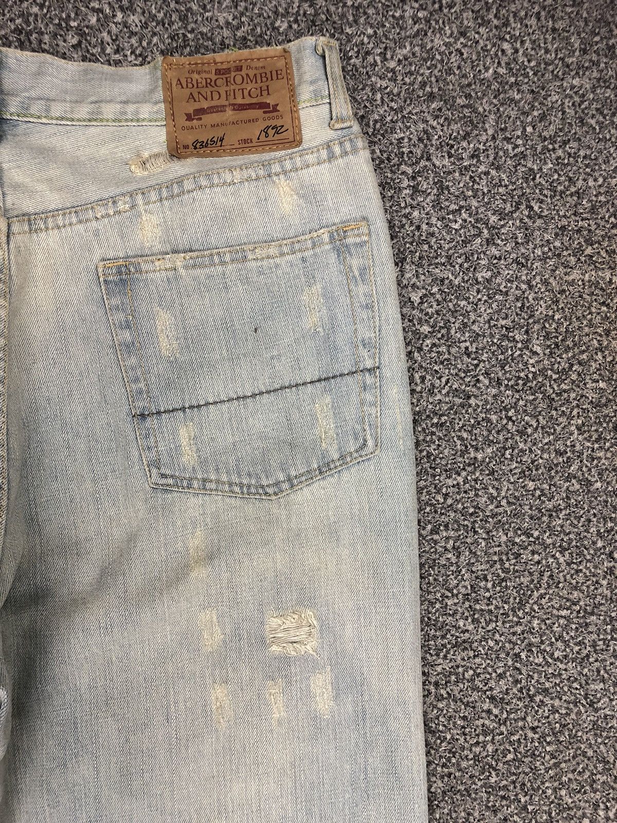 Abercrombie & Fitch Vintage Crazy Distressed Abercrombie And Fitch Flare Jeans Size US 33 - 12 Thumbnail