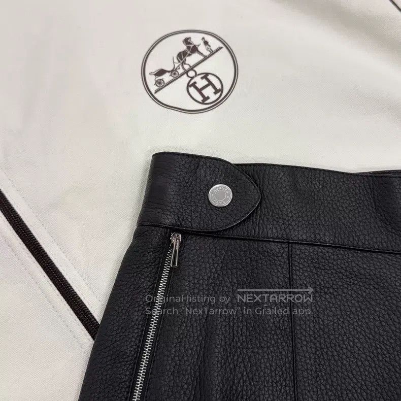 Hermes Hermes Classic Black Leather Skirt Size 24" / US 00 / IT 34 - 4 Thumbnail