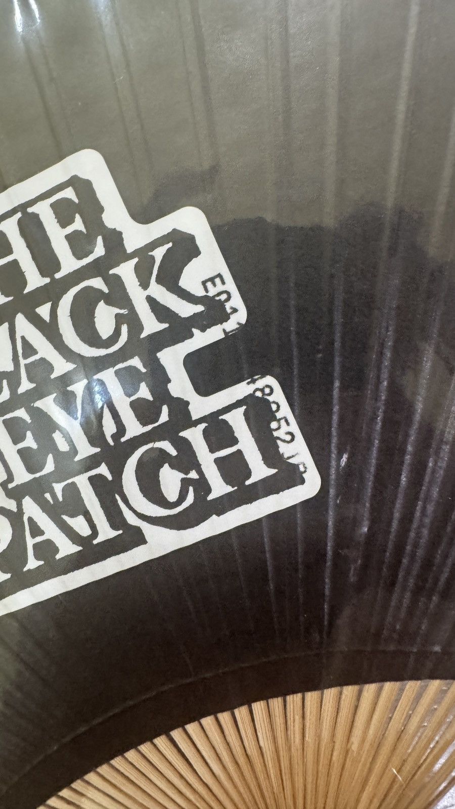 BlackEyePatch Black Eye Patch Fan and pocket tissue set Size ONE SIZE - 5 Thumbnail