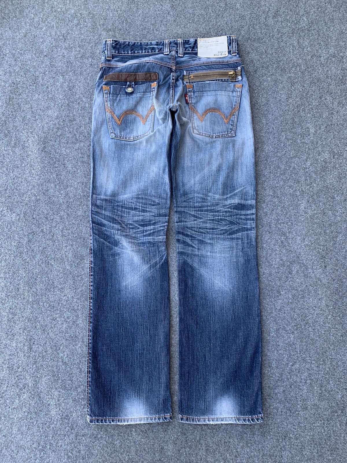 Edwin Edwin Blue Trip faded blue mud wash. Size US 31 - 4 Thumbnail