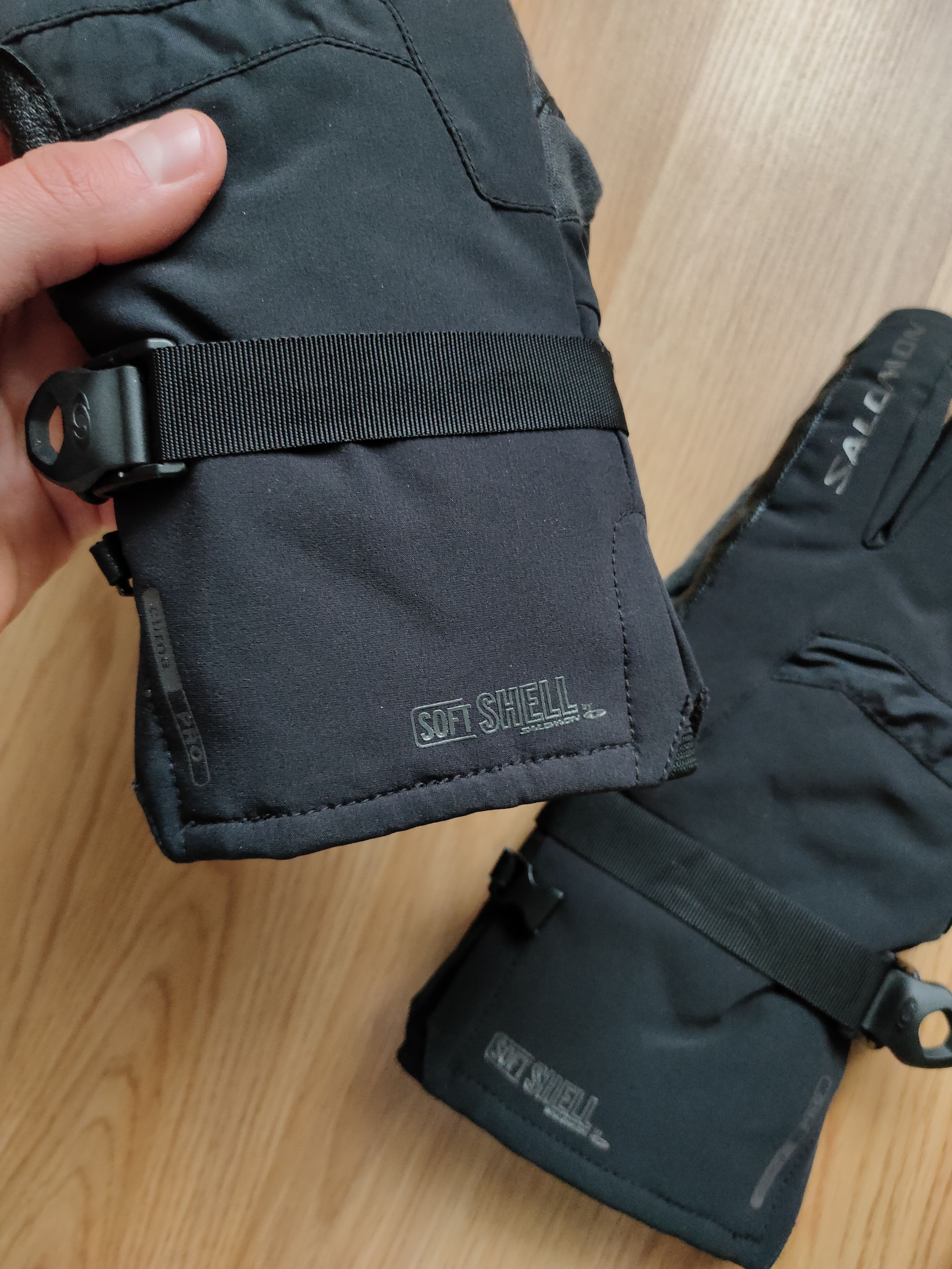 Salomon Salomon Winter Ski Gloves Snowboard Gorpcore Mountain Size ONE SIZE - 8 Thumbnail