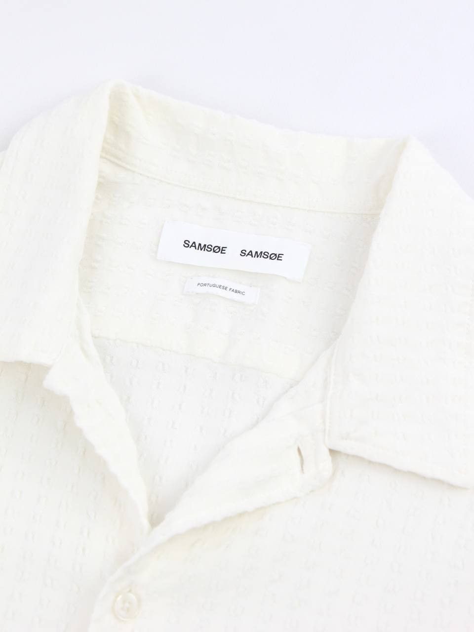 Samsoe Samsoe SAMSOE SAMSOE White textured short-sleeved shirt Size US L / EU 52-54 / 3 - 7 Thumbnail