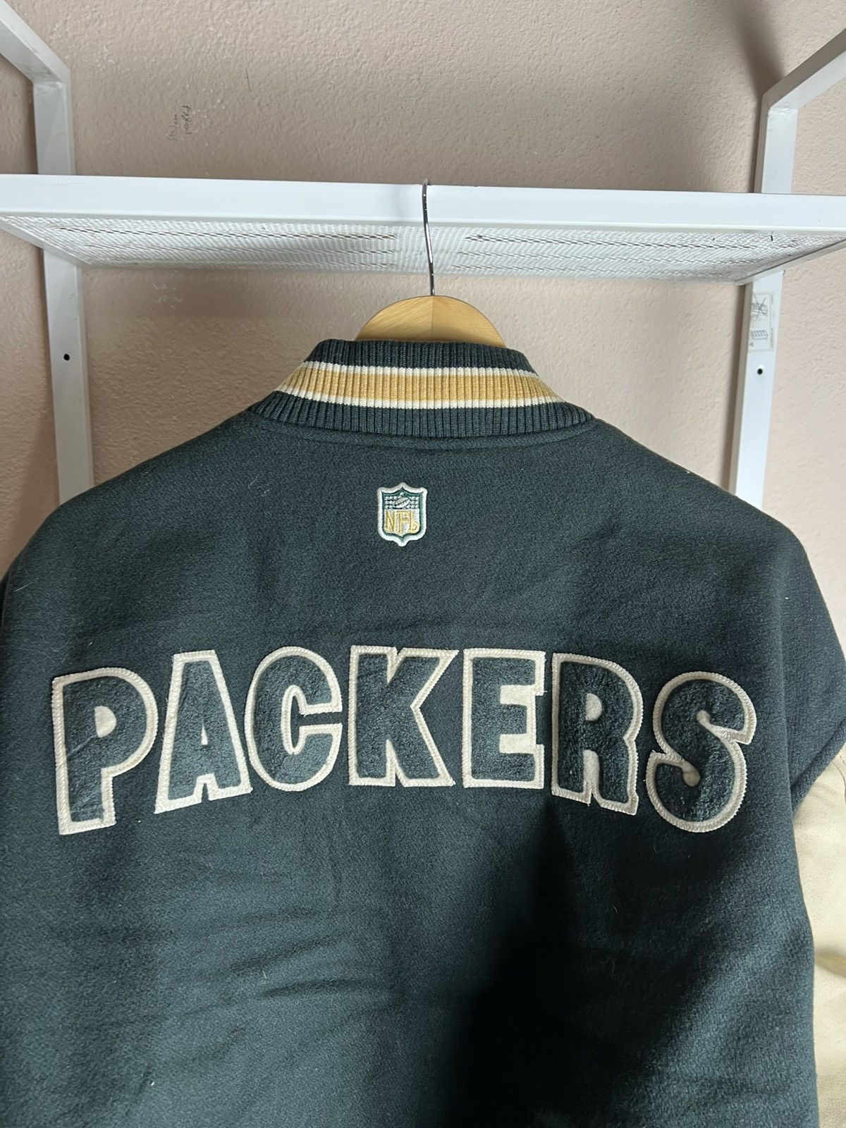NFL × Vintage Vintage NFL G Packers Embroidery Leather Jacket Size US XL / EU 56 / 4 - 11 Thumbnail
