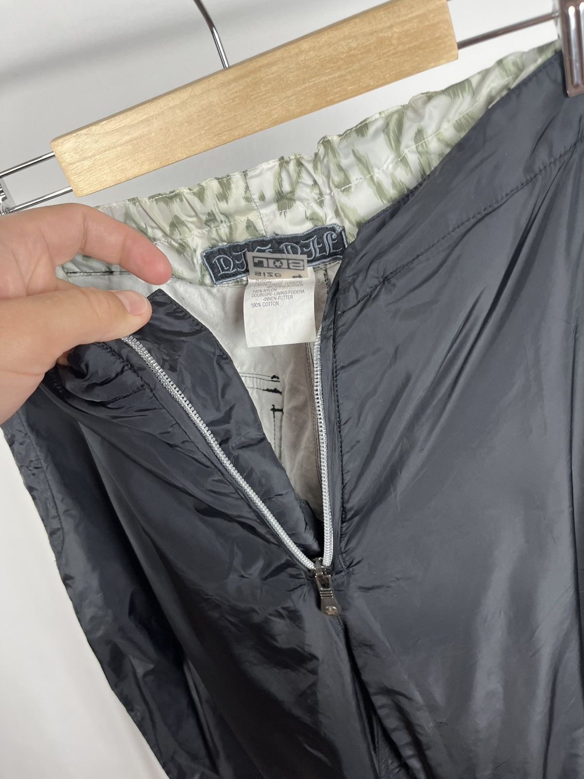 JET SET Jet Set Tech Nylon Pants Black Women’s Size 4 Y2K Size 27" / US 4 / IT 40 - 5 Thumbnail