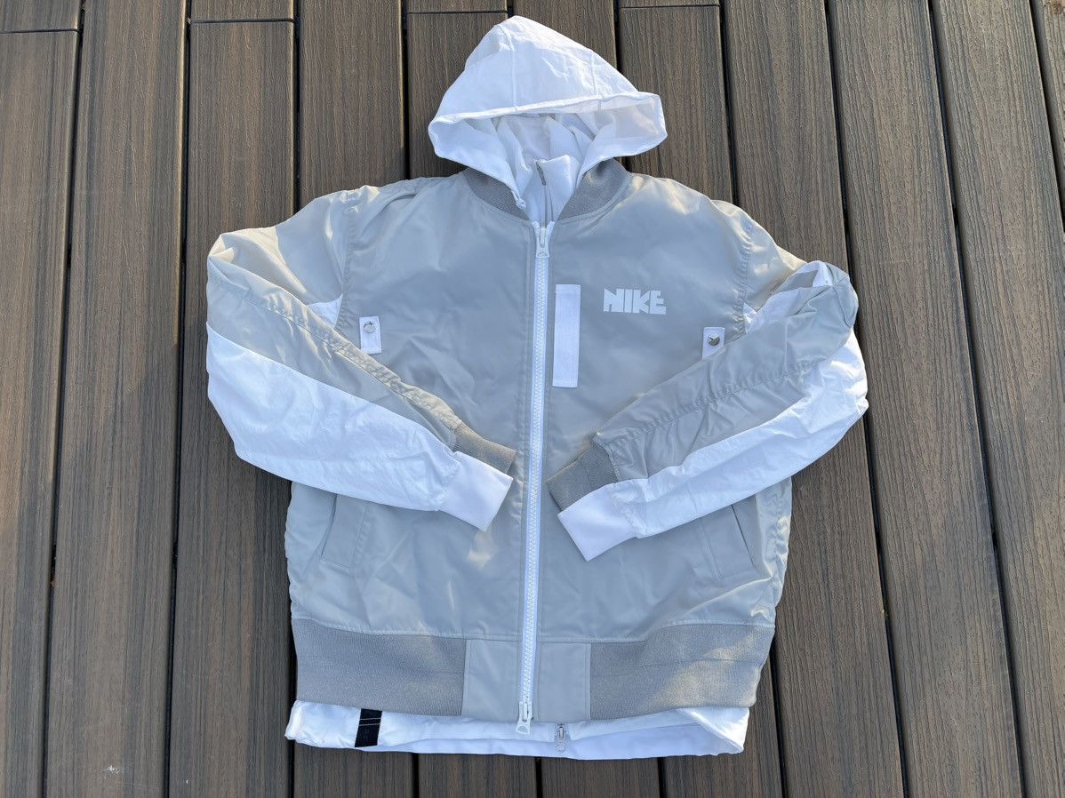 Nike × Sacai NIKE x SACAI Layered Bomber Jacket Grey CV5732-097 