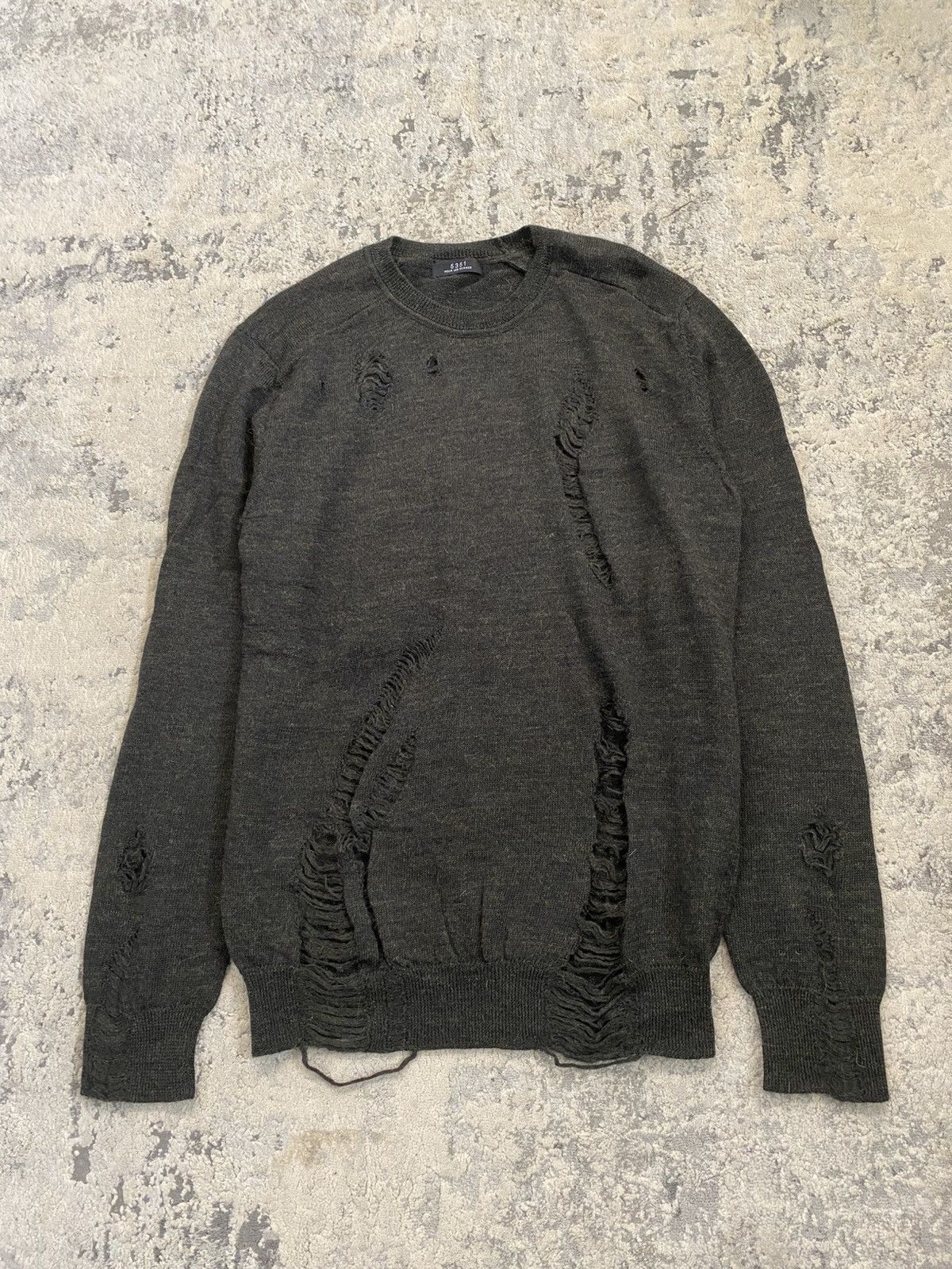 5351 POUR LES HOMMES 5351 Pour Les Hommes - Distressed Knit Sweater Size US M / EU 48-50 / 2 - 1 Thumbnail