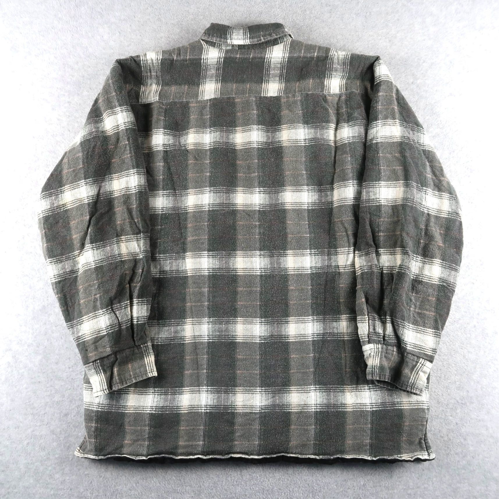 Vintage VINTAGE Cascade Plaid Quilted Lined Gray White Flannel Mens M Medium Shirt Mens Casual Workwear 80s 90s Classic Outdoor Button-Up Size US M / EU 48-50 / 2 - 2 Thumbnail
