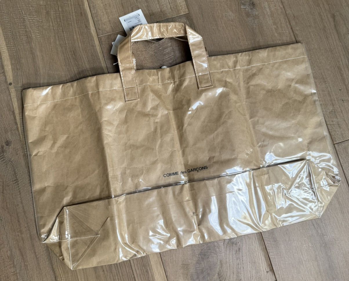 Comme des Garcons COMME DES GARÇONS Tote Bag Coated Kraft Paper Logo Shopper Size ONE SIZE - 2 Thumbnail