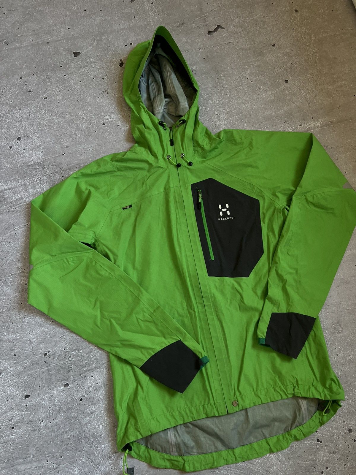 Haglofs HAGLOFS Lightweight Windbreaker Jacket Men Gore Tex Size M Size US M / EU 48-50 / 2 - 1 Thumbnail