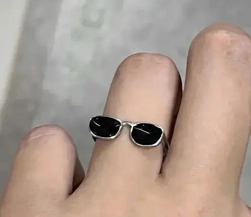 Japanese Brand Avant garde sunglasses ring aesthetic y2k Size ONE SIZE - 7 Thumbnail