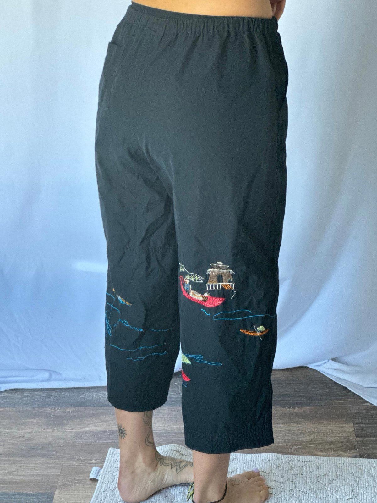Designer Chicos embroidered pants Size 32" / US 10 / IT 46 - 7 Thumbnail