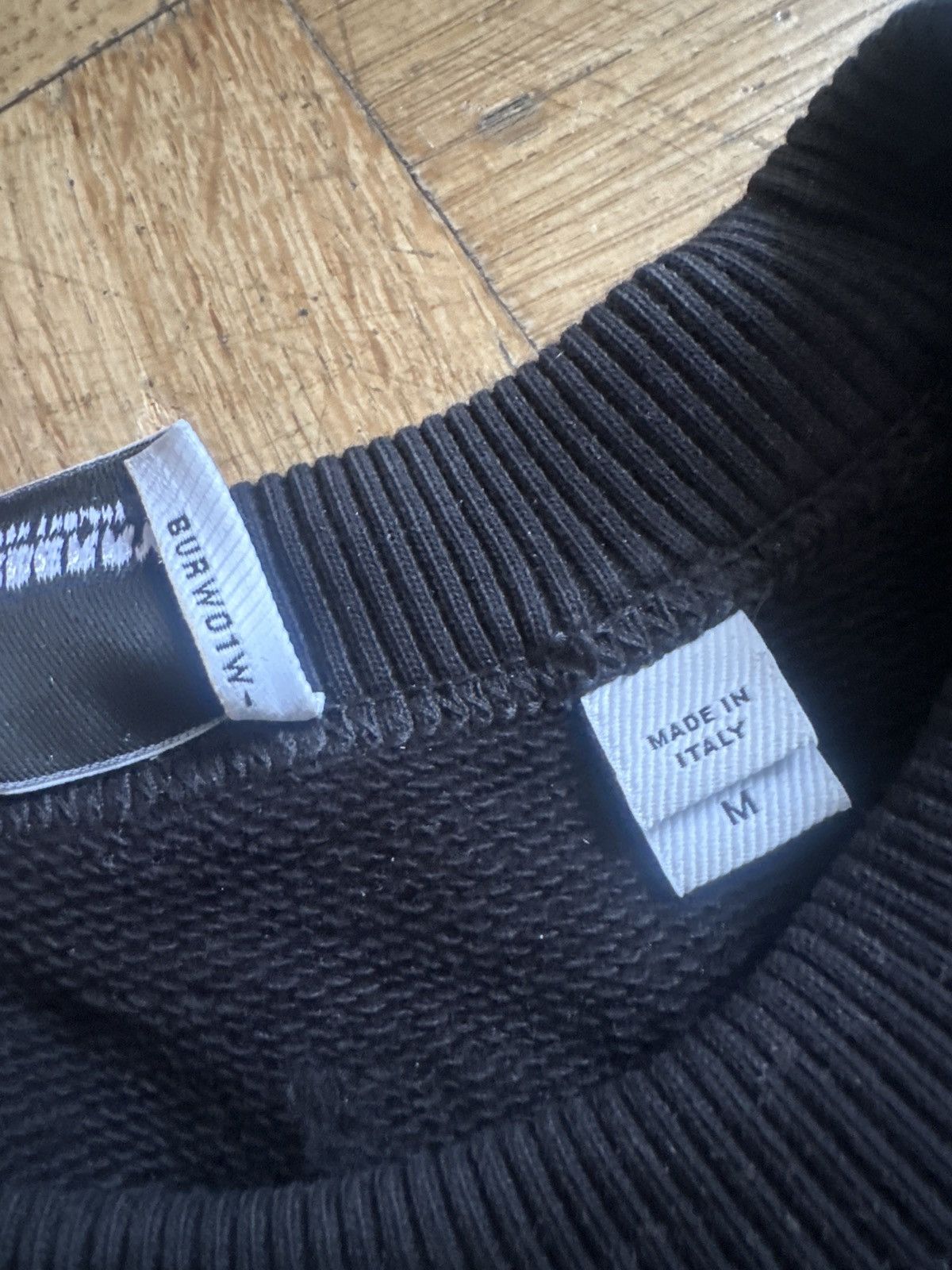 Burberry Burberry “B” Chenille & Star Patch Sweatshirt Black M Size US M / EU 48-50 / 2 - 15 Thumbnail