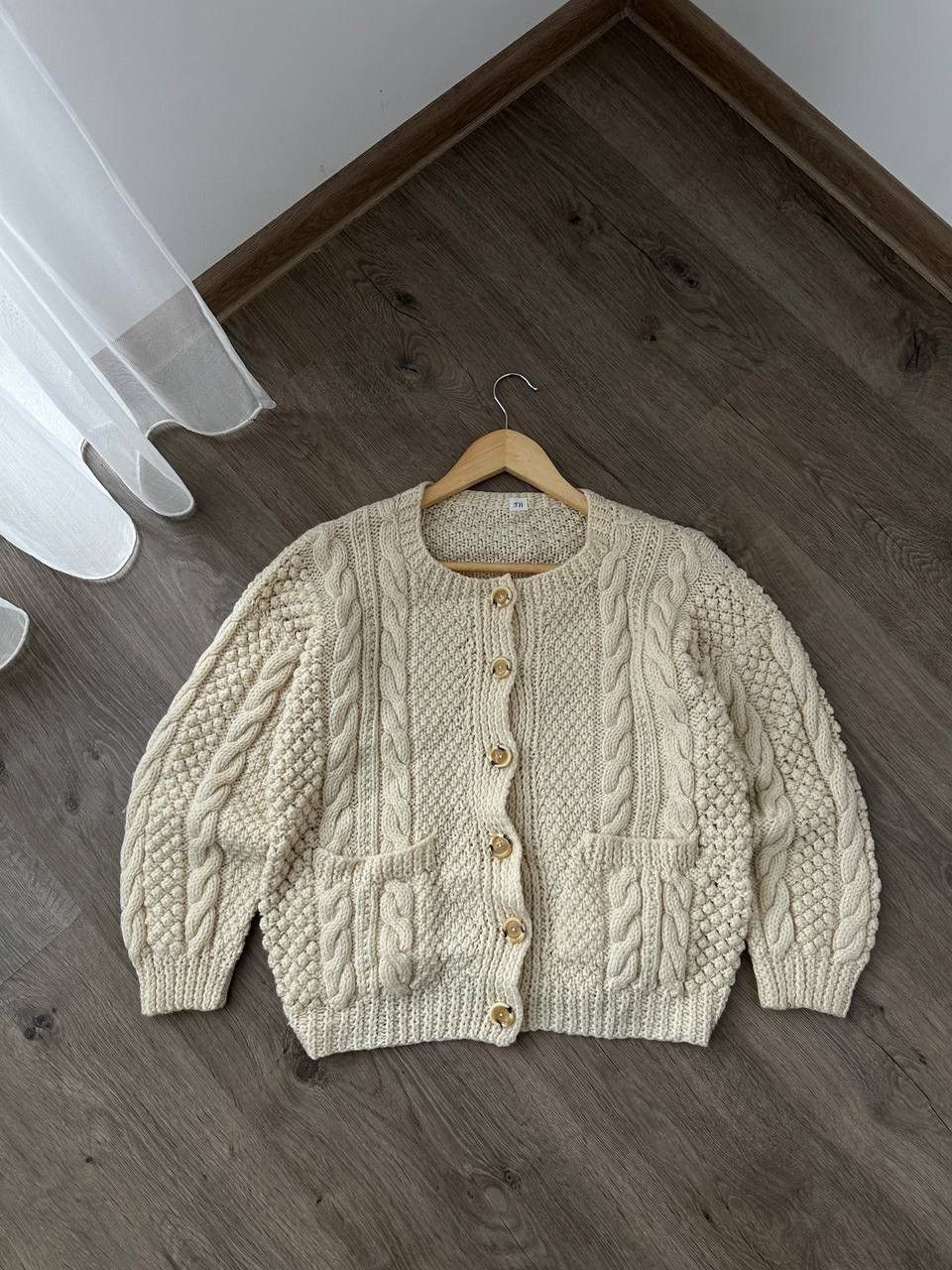 Vintage Vintage Cardigan Wool Beige Scotland Pocket Sweater Size M / US 6-8 / IT 42-44 - 2 Thumbnail