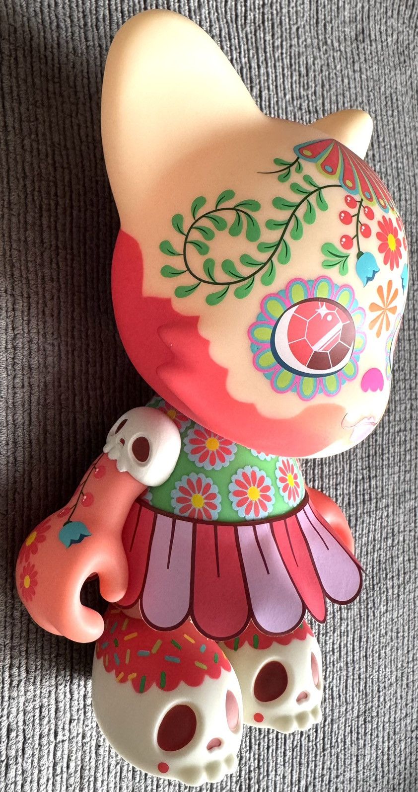 Other SUPERPLASTIC Art Toy Candivera Superjanky 8" Caramelaw Size ONE SIZE - 10 Thumbnail