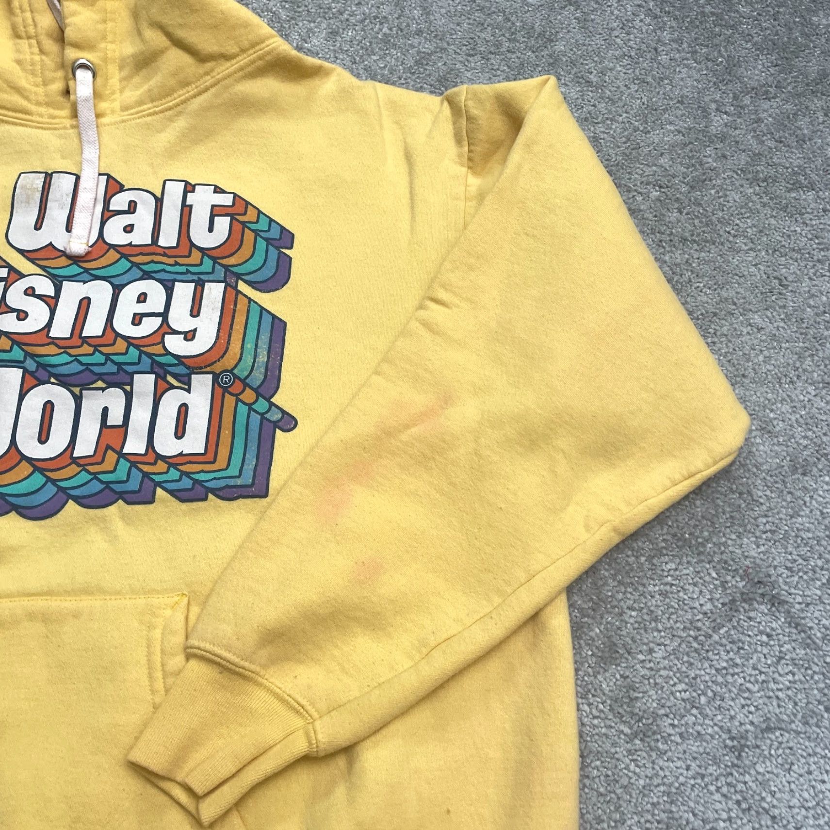 Disney Disney Hoodie Womens M Yellow Graphic Pullover Hooded Sweatshirt Casual Kangaroo Pocket All Seasons Size M / US 6-8 / IT 42-44 - 4 Thumbnail