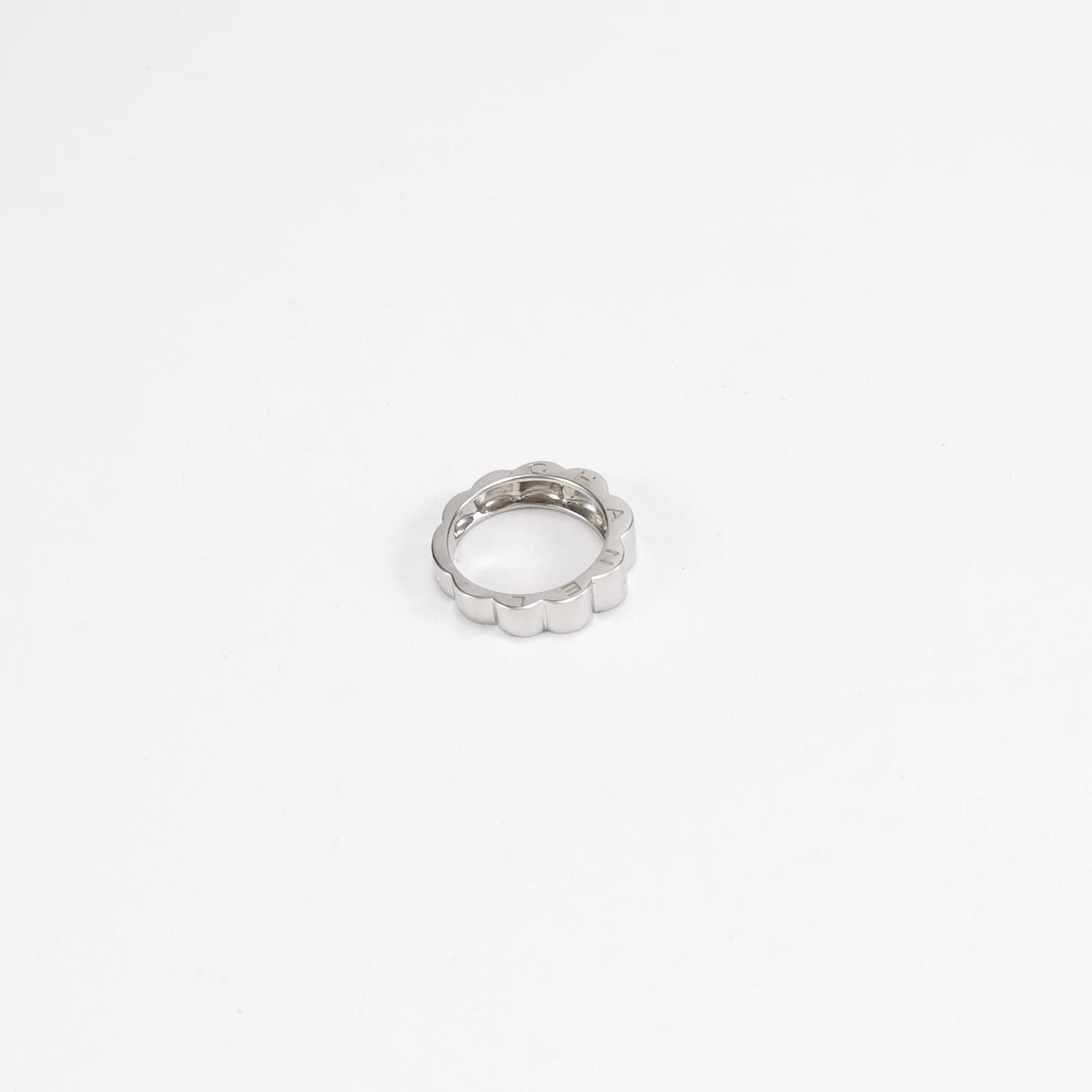 Chanel Chanel 18K White Gold Letter Logo Ring Size 15 -z2505 Size ONE SIZE - 3 Thumbnail