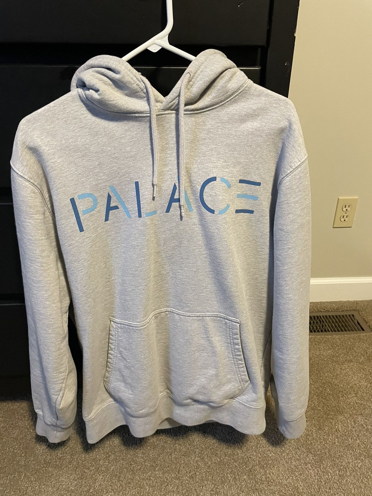 image of Palace Uk Hoodie in Grey, Men's (Size Large)