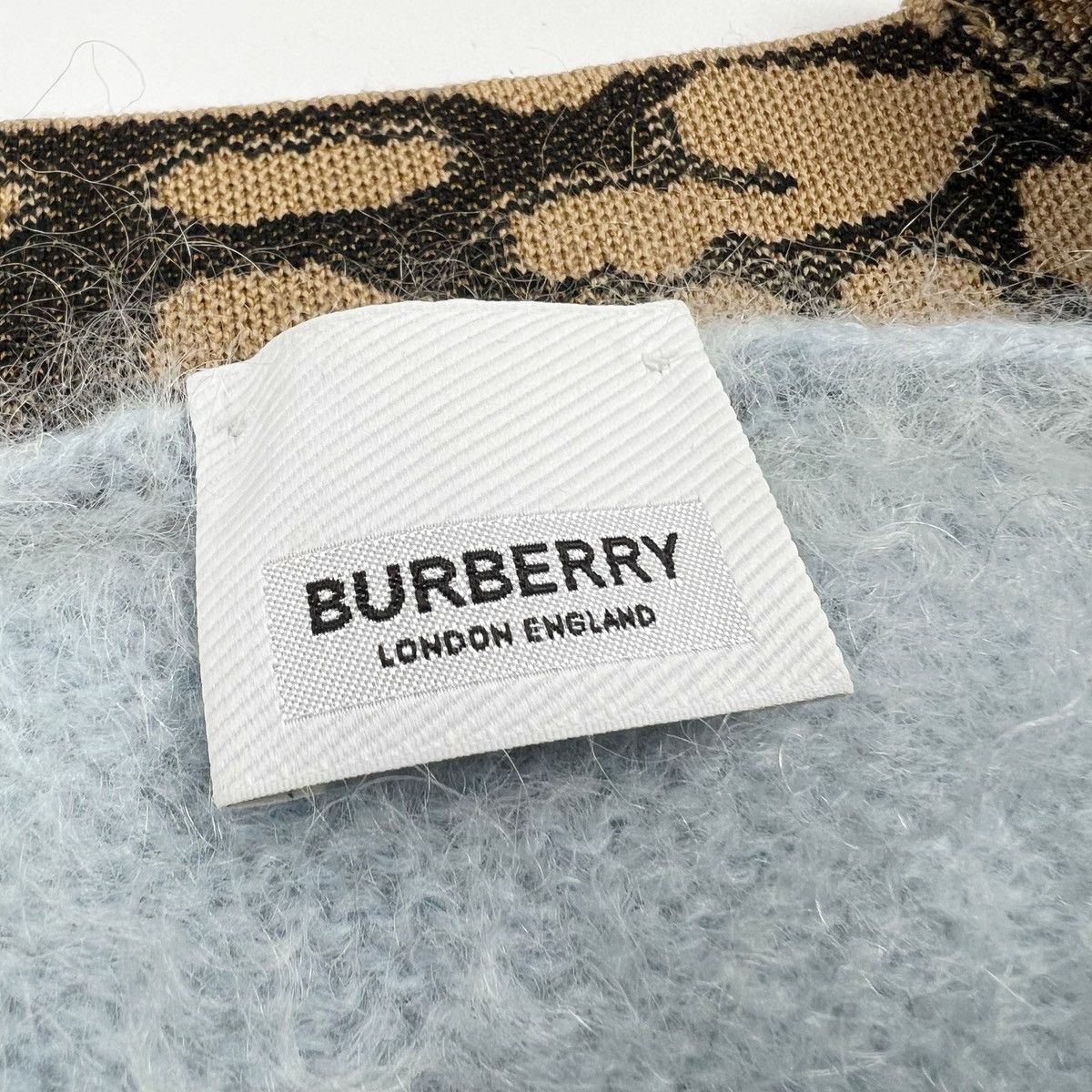 Burberry Burberry Leopard Trim Mohair Sweater Vest Size US L / EU 52-54 / 3 - 2 Thumbnail