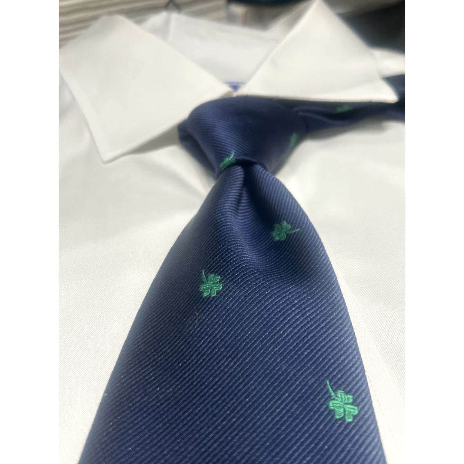 Vintage Rivetz Regalia Tie Men Blue Beautiful Hand Made Clover Tie Size ONE SIZE - 5 Thumbnail