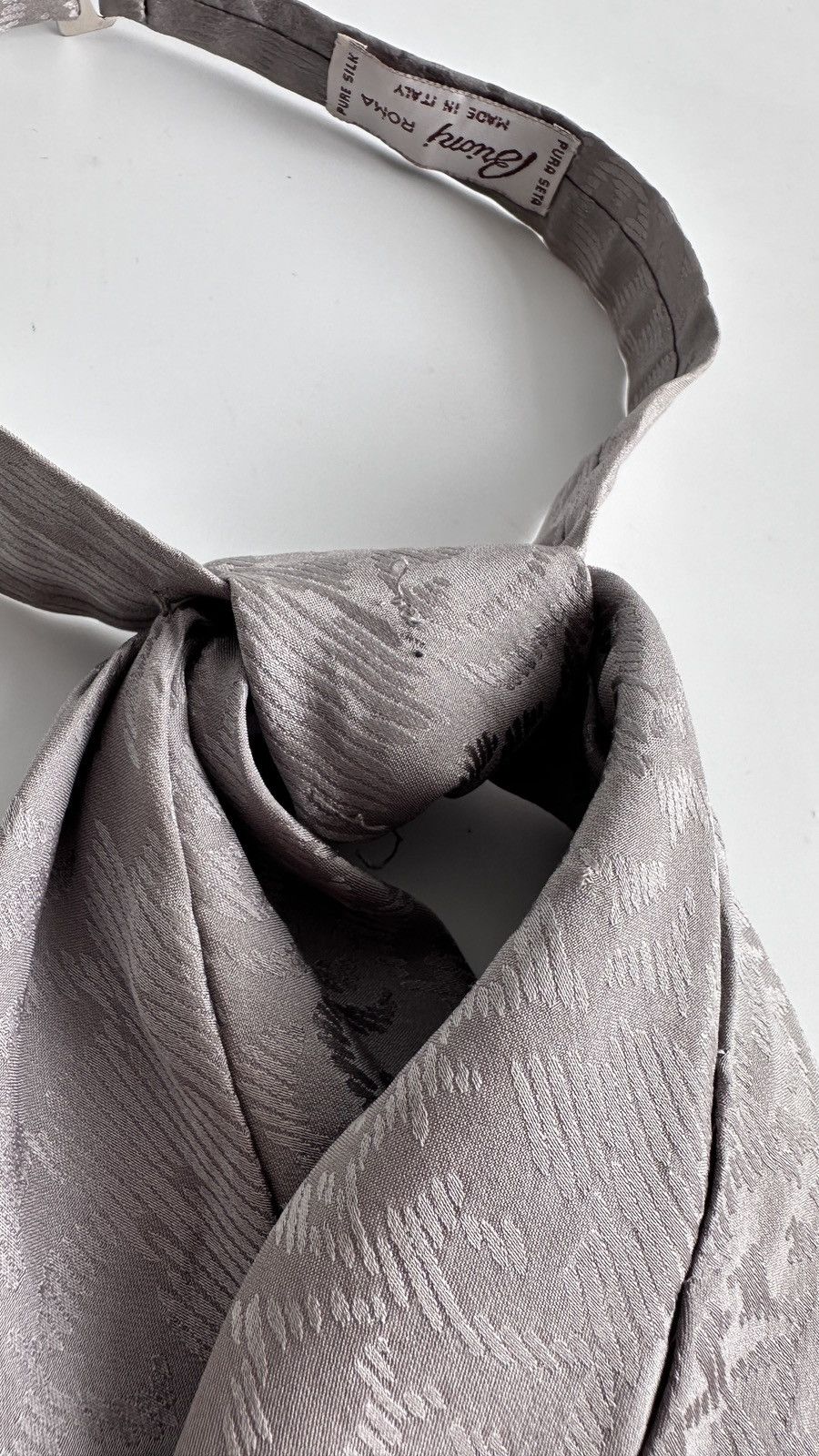 Brioni Brioni Roma Silk Ascot Tie Cravat Vintage Floral Jacquard Size ONE SIZE - 13 Thumbnail