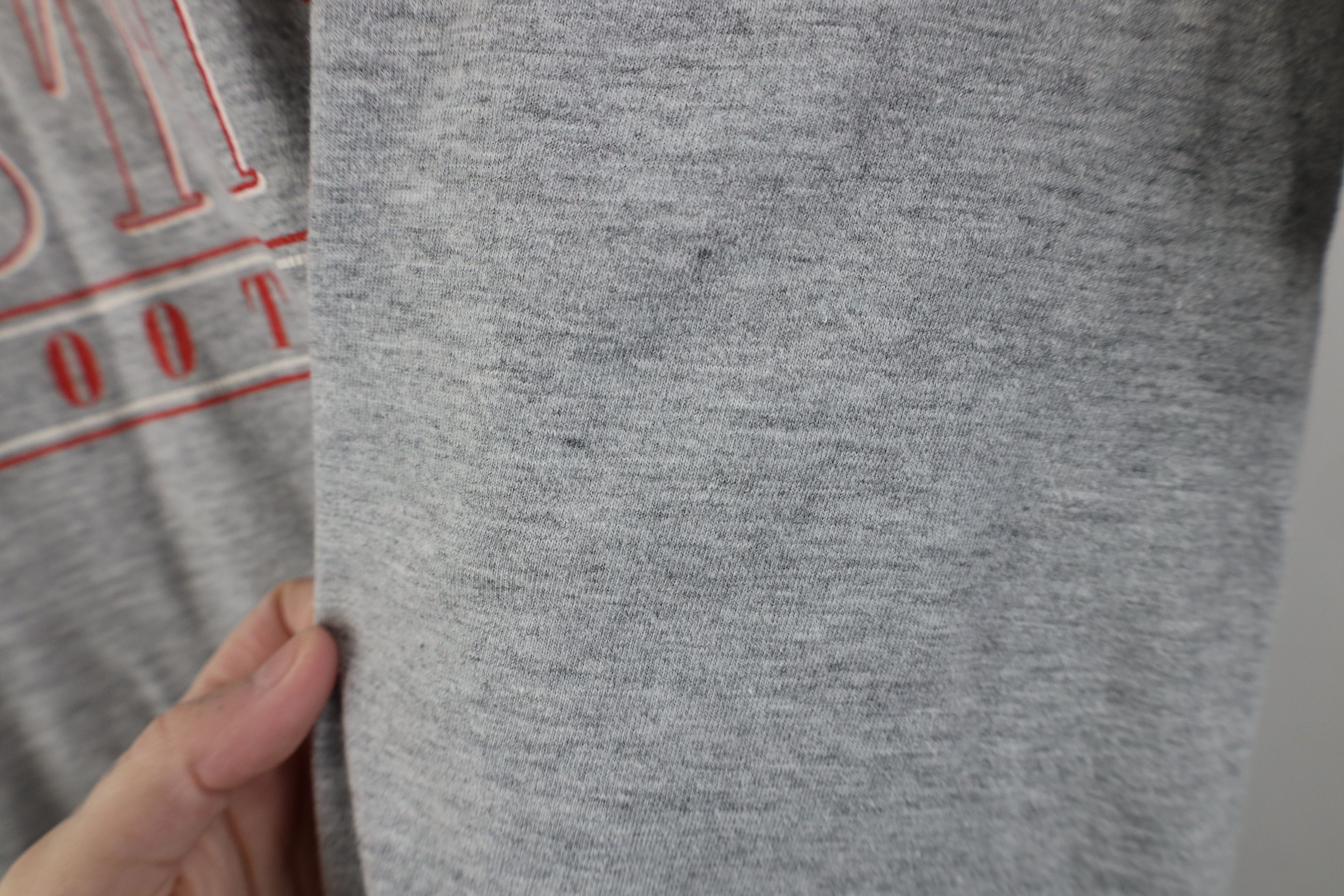 Vintage Vintage 90s Ohio State University Football T-Shirt Gray Size US L / EU 52-54 / 3 - 6 Thumbnail