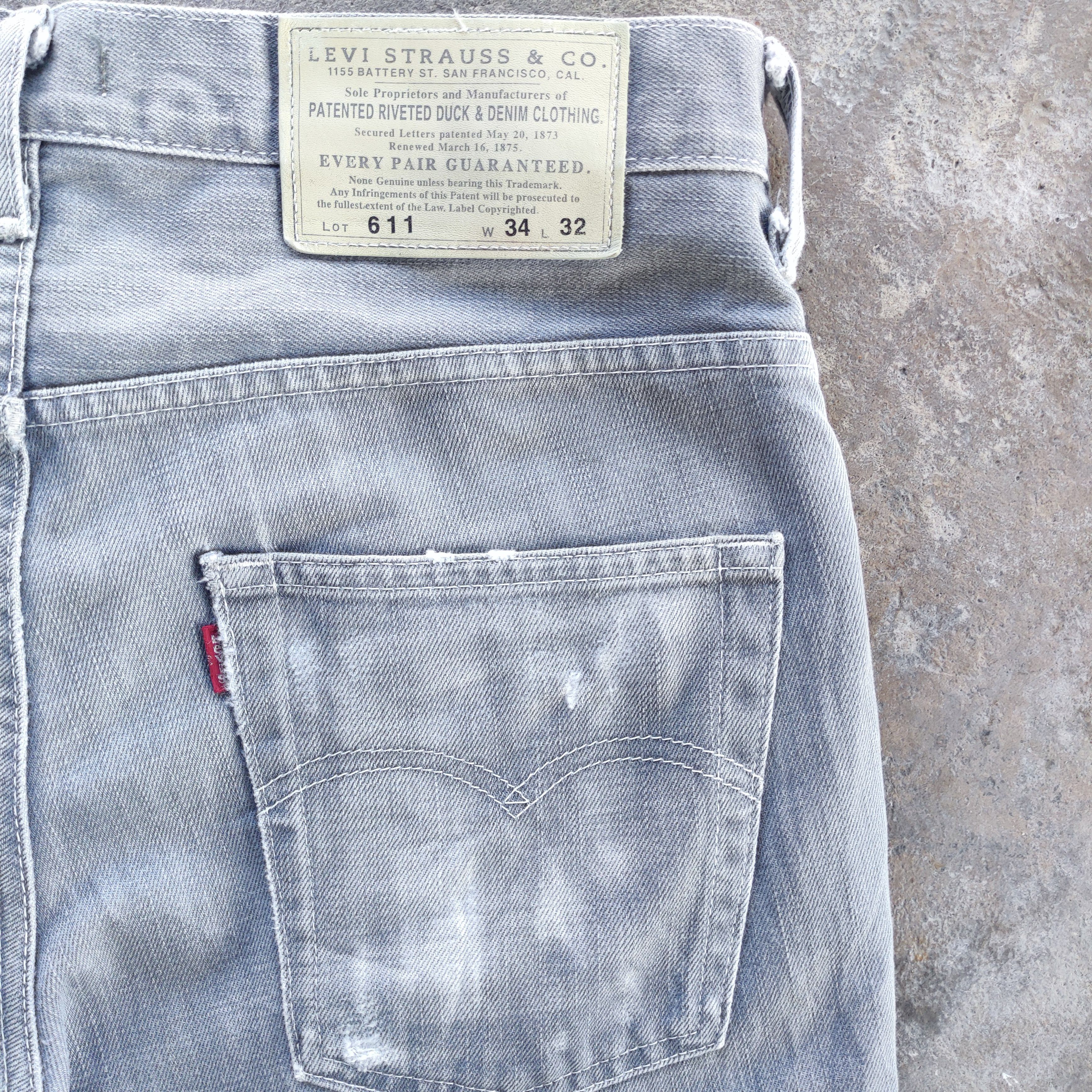 Levi's Vintage Levi's 611 Brand Straight Cut Jeans Faded Pants Size US 34 / EU 50 - 12 Thumbnail