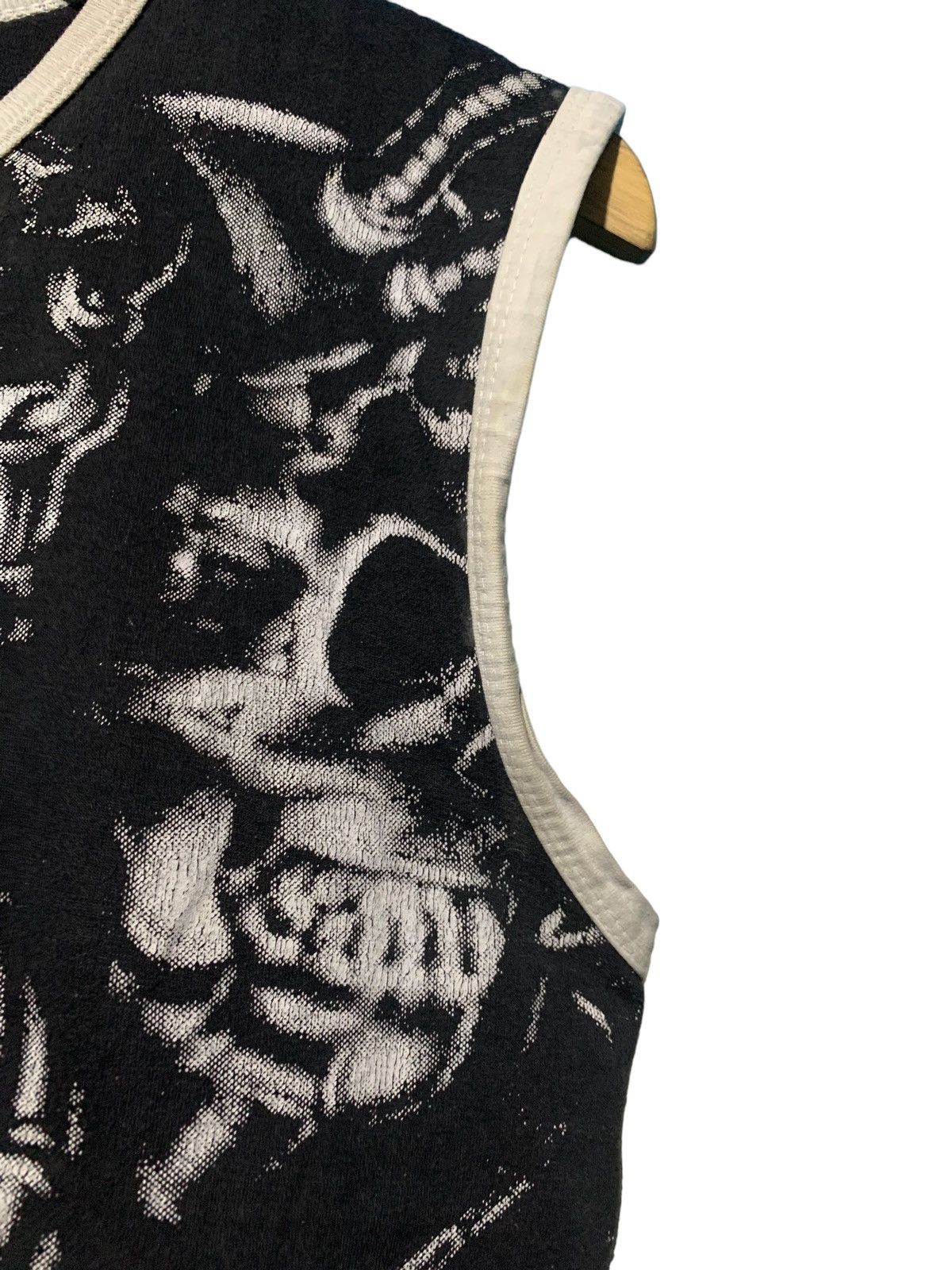 Affliction × Beauty Beast × KMRii Y2k Dare Skull all of print tanktop by contender japan Size US S / EU 44-46 / 1 - 5 Thumbnail