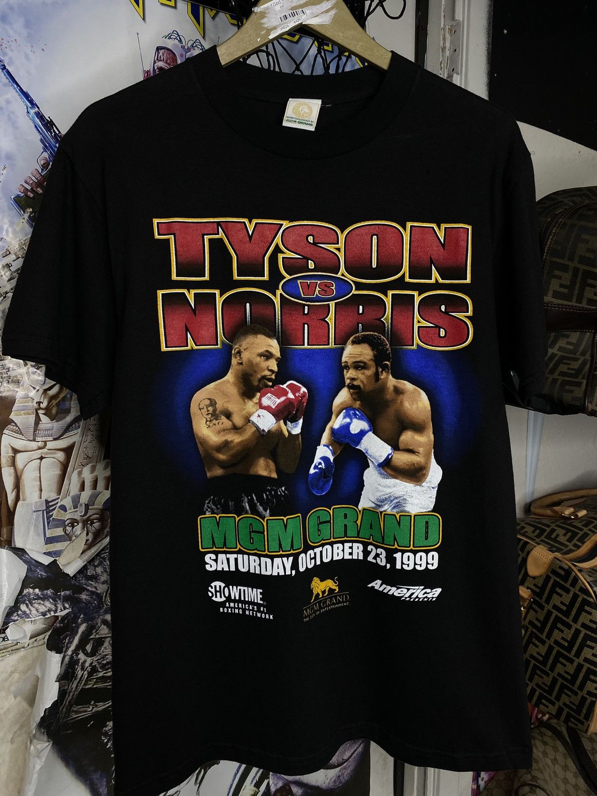 Vintage 90’s Vintage Mike Tyson vs Norris MGM Boxing Shirt Medium Size US M / EU 48-50 / 2 - 1 Thumbnail