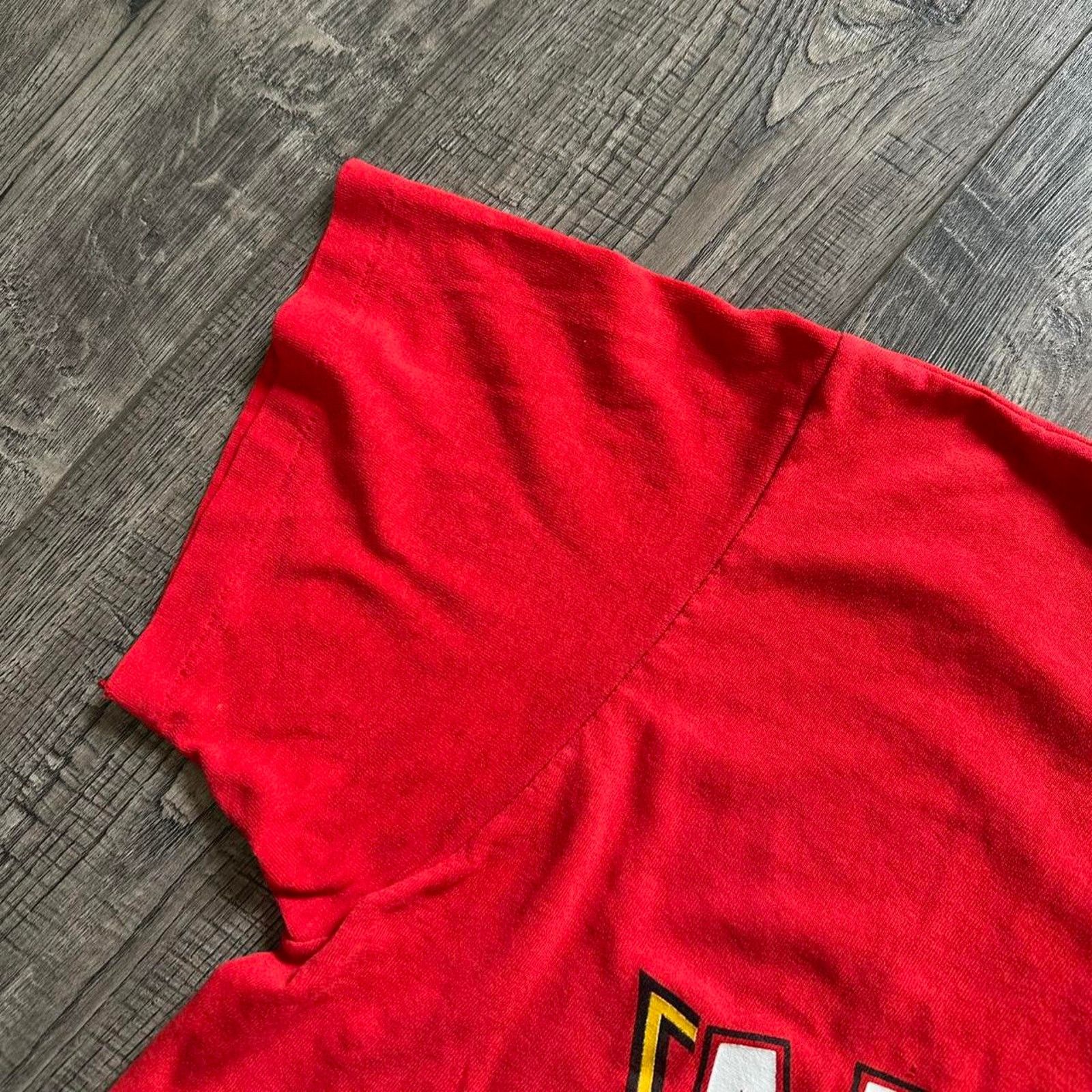 Logo 7 × NBA × Vintage Vintage 80s Logo 7 NBA Atlanta Hawks Basketball Tee Shirt Size US L / EU 52-54 / 3 - 7 Thumbnail