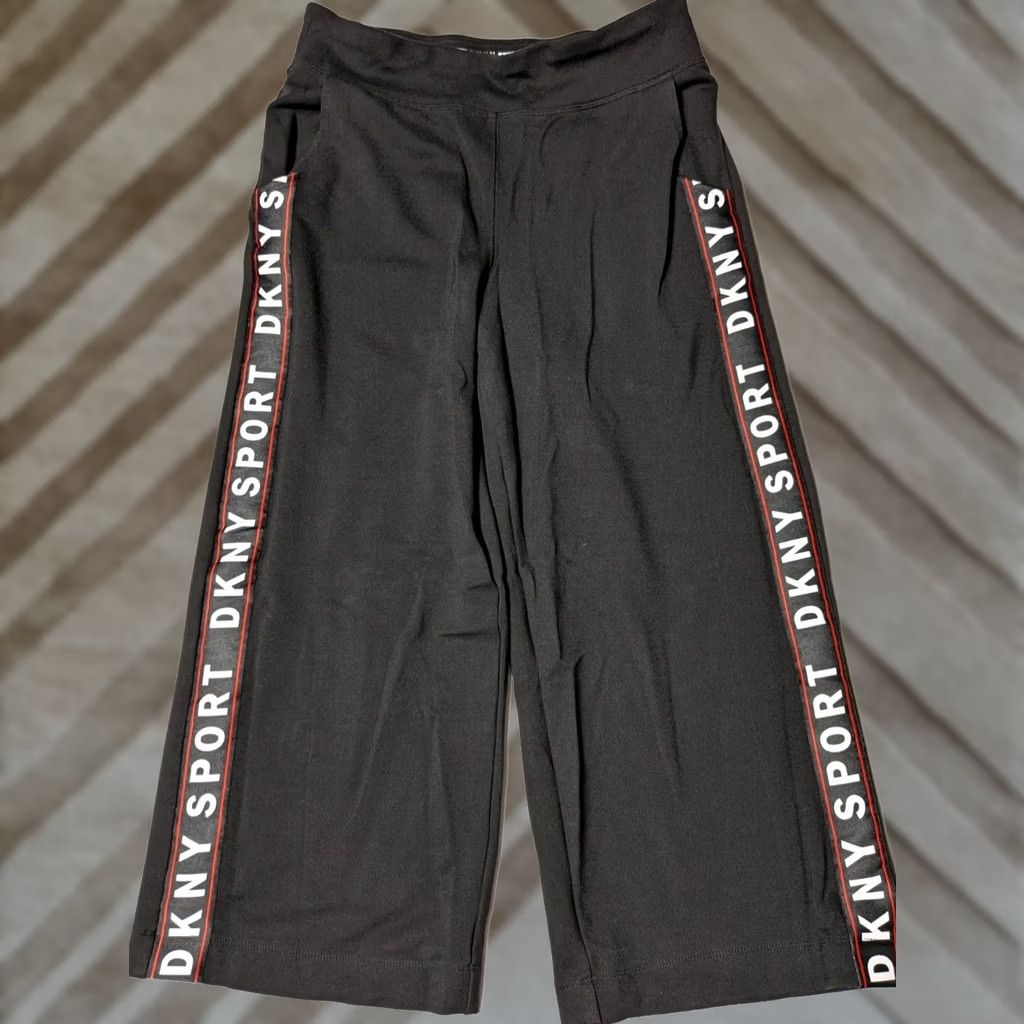 DKNY DKNY SPORT Women XS Black Tuxedo Stripe Wide-Leg Pull-On Cropped Pants Size 26" / US 2 / IT 38 - 1 Thumbnail