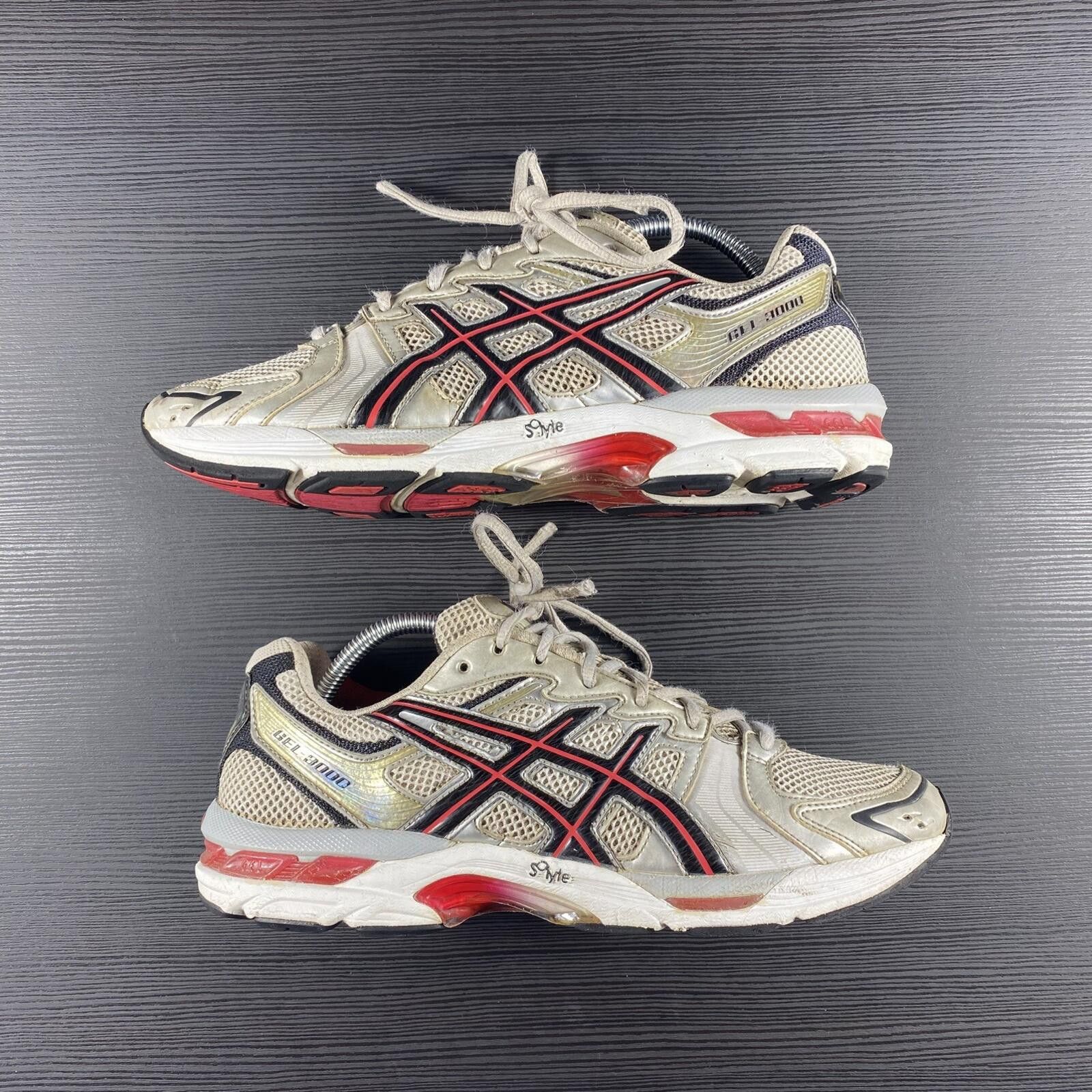 Asics 🔥UK 9 ASICS Gel Kayano 14 ‘Classic Red’ Running Shoes🔥 Size US 9 / EU 42 - 1 Thumbnail