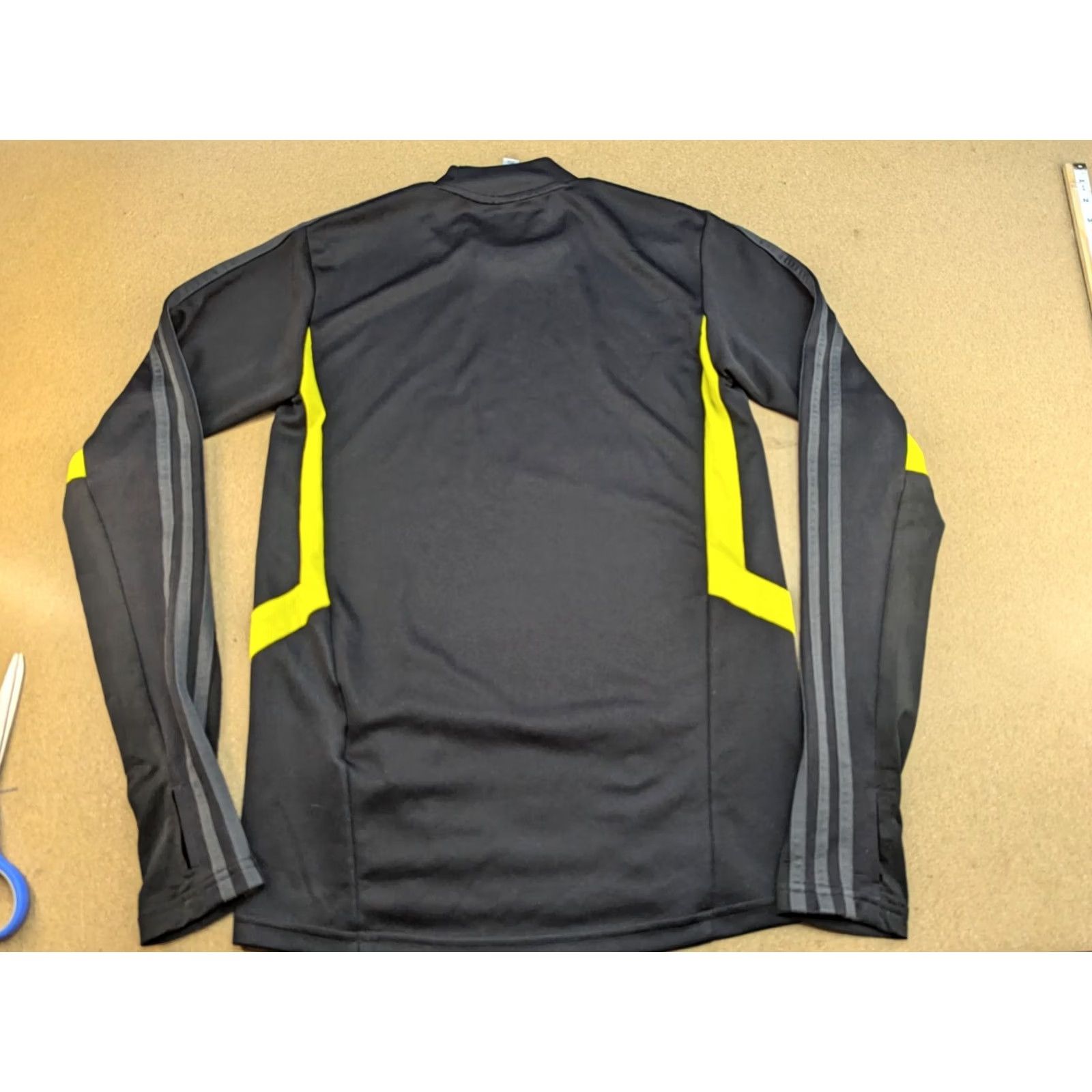 Nike Nike Manchester United 2019-2020 Mens Football Training Top XS Adult Long Sleeve Black Polyester Moisture Wicking Jersey Sports Mens Size US XS / EU 42 / 0 - 2 Thumbnail