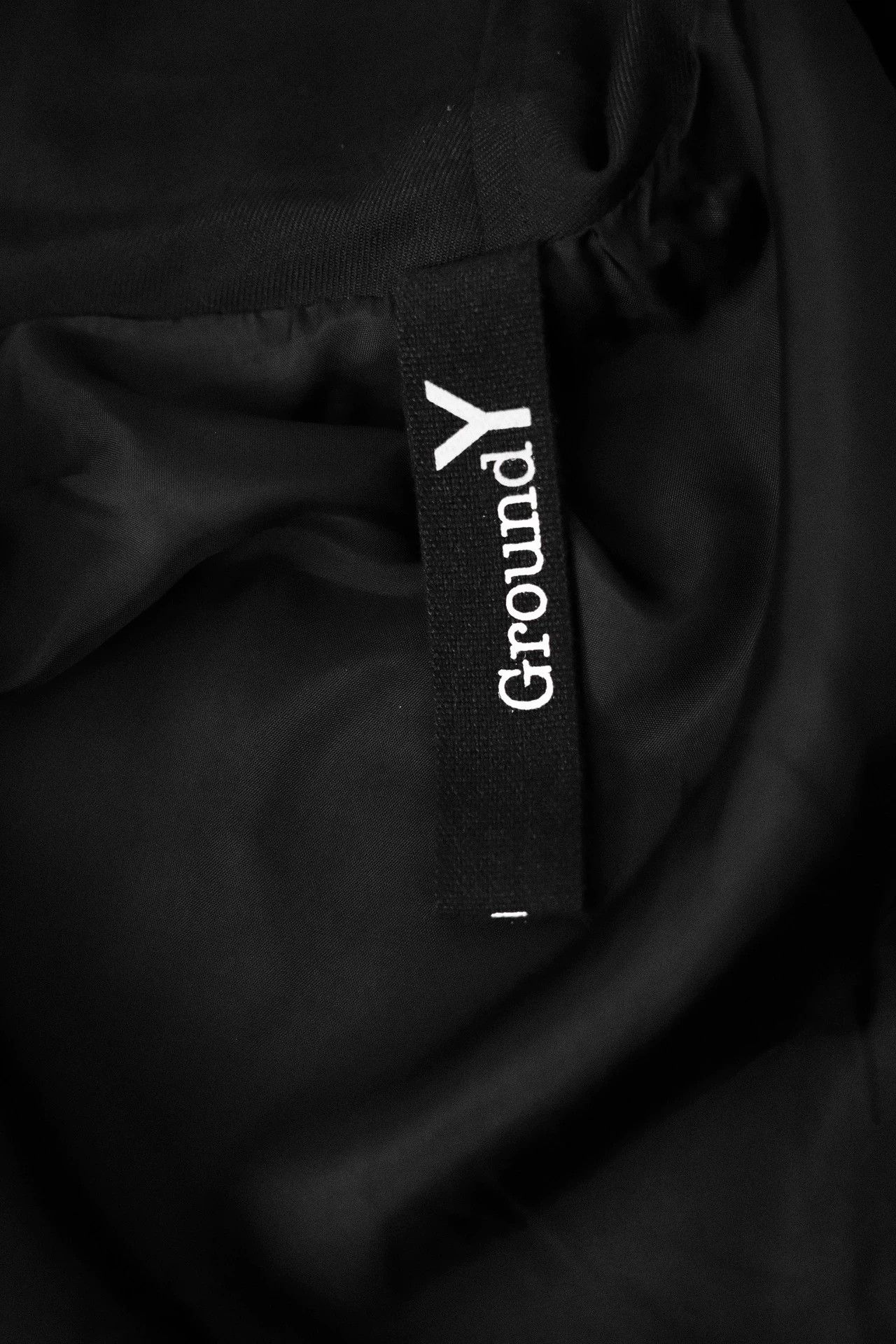 Yohji Yamamoto Yohji Yamamoto 18AW Vtg Zip Hooded Windbreaker Size US L / EU 52-54 / 3 - 9 Thumbnail