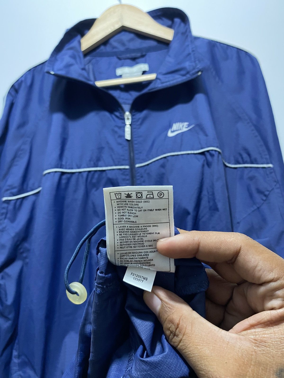 Nike VINTAGE y2k NIKE TRACK ZIP-UP NYLON JACKET Size US L / EU 52-54 / 3 - 10 Thumbnail
