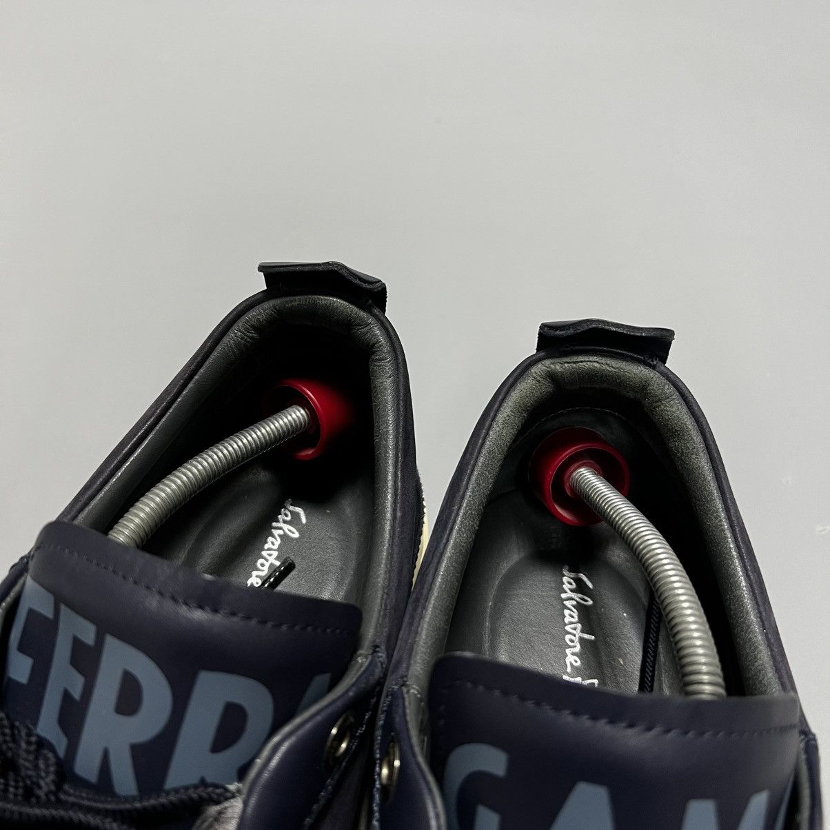 Salvatore Ferragamo Salvatore Ferragamo Navy Blue Leather Sneakers Men's Size US 9 / EU 42 - 11 Thumbnail