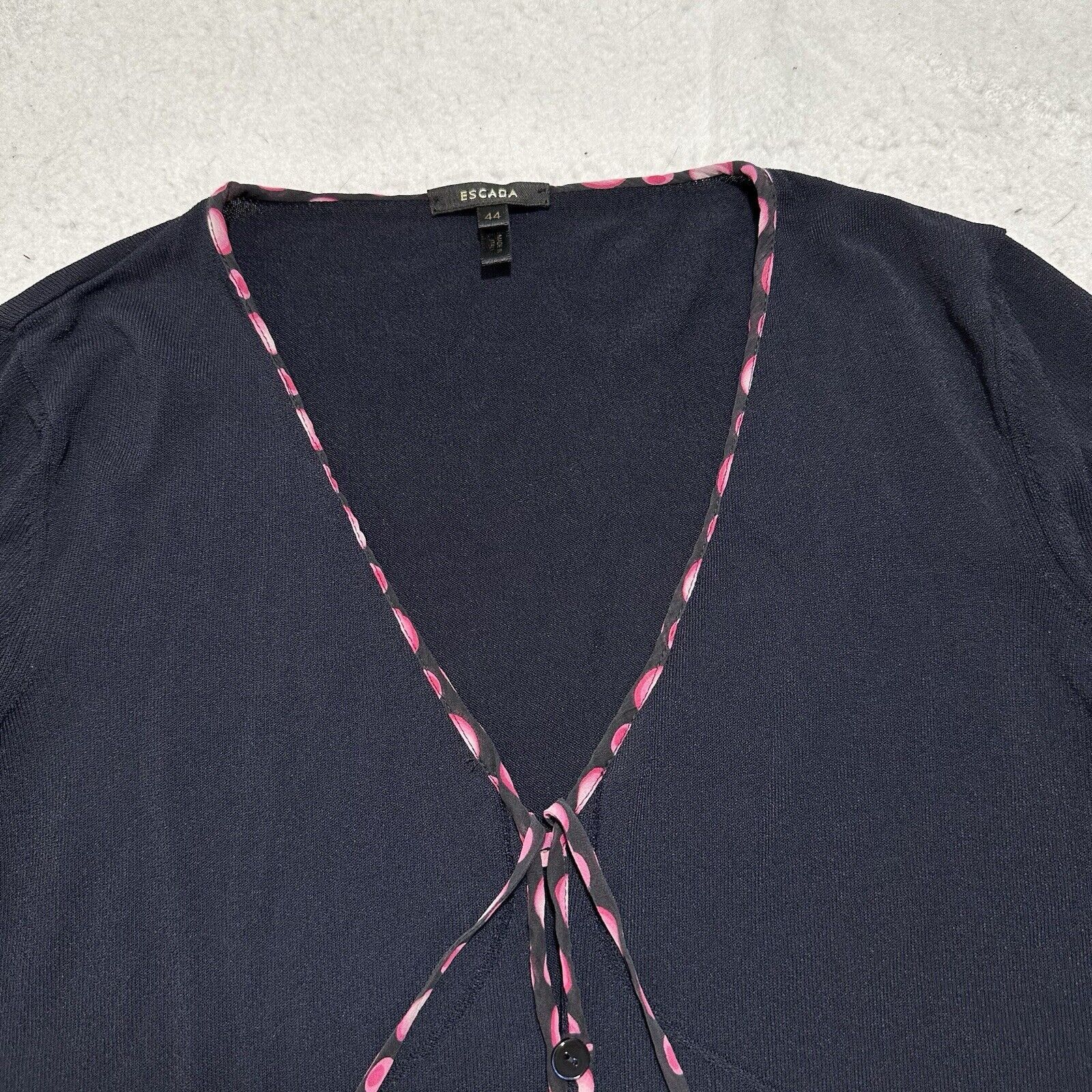 Escada Vintage Escada 44 Large Silk V-Neck Button Cardigan Sweater Size L / US 10 / IT 46 - 2 Thumbnail