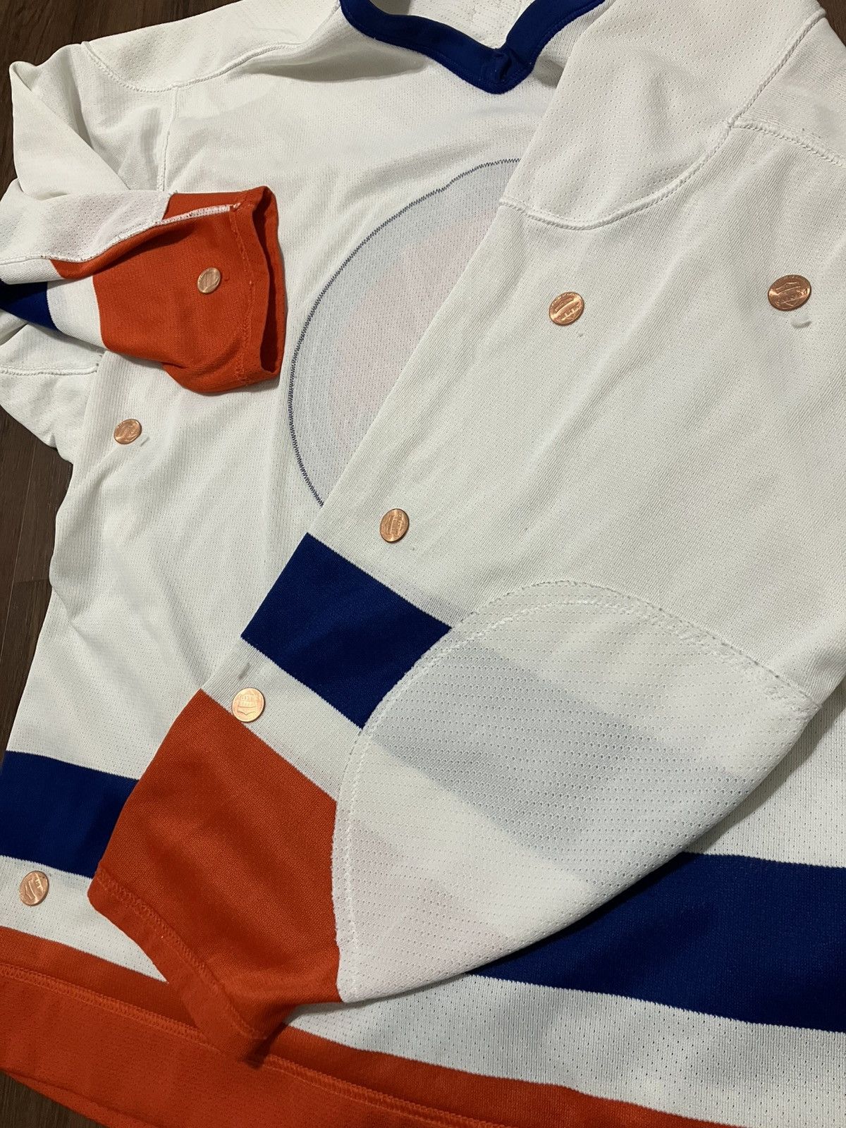 Ccm New York Islanders CCM Authentic NHL Hockey Jersey Size 48 Size US L / EU 52-54 / 3 - 7 Thumbnail