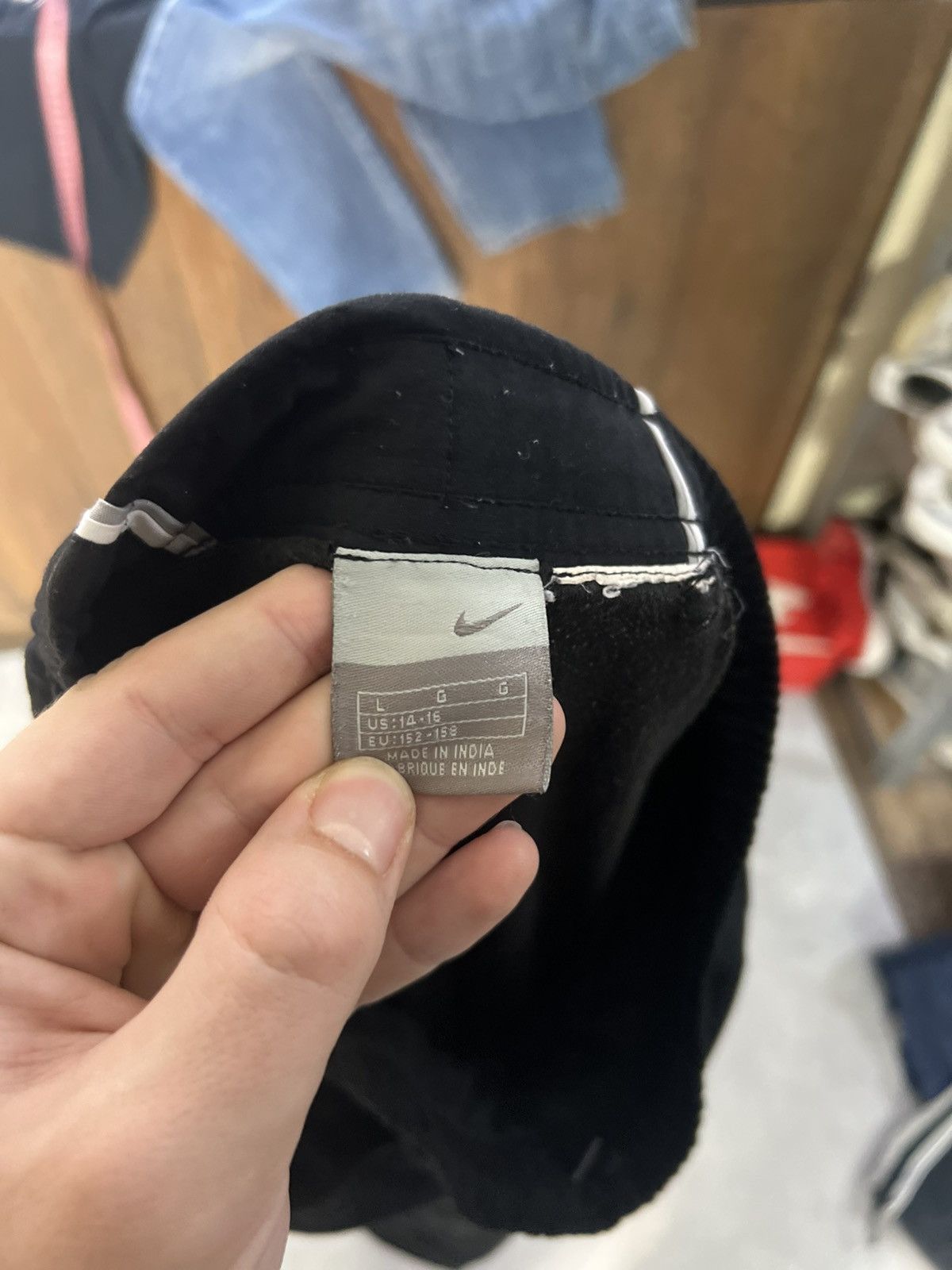Nike Vintage Nike Track Pants Nylon Striped 00s Y2K Baggy Size US 34 / EU 50 - 6 Thumbnail